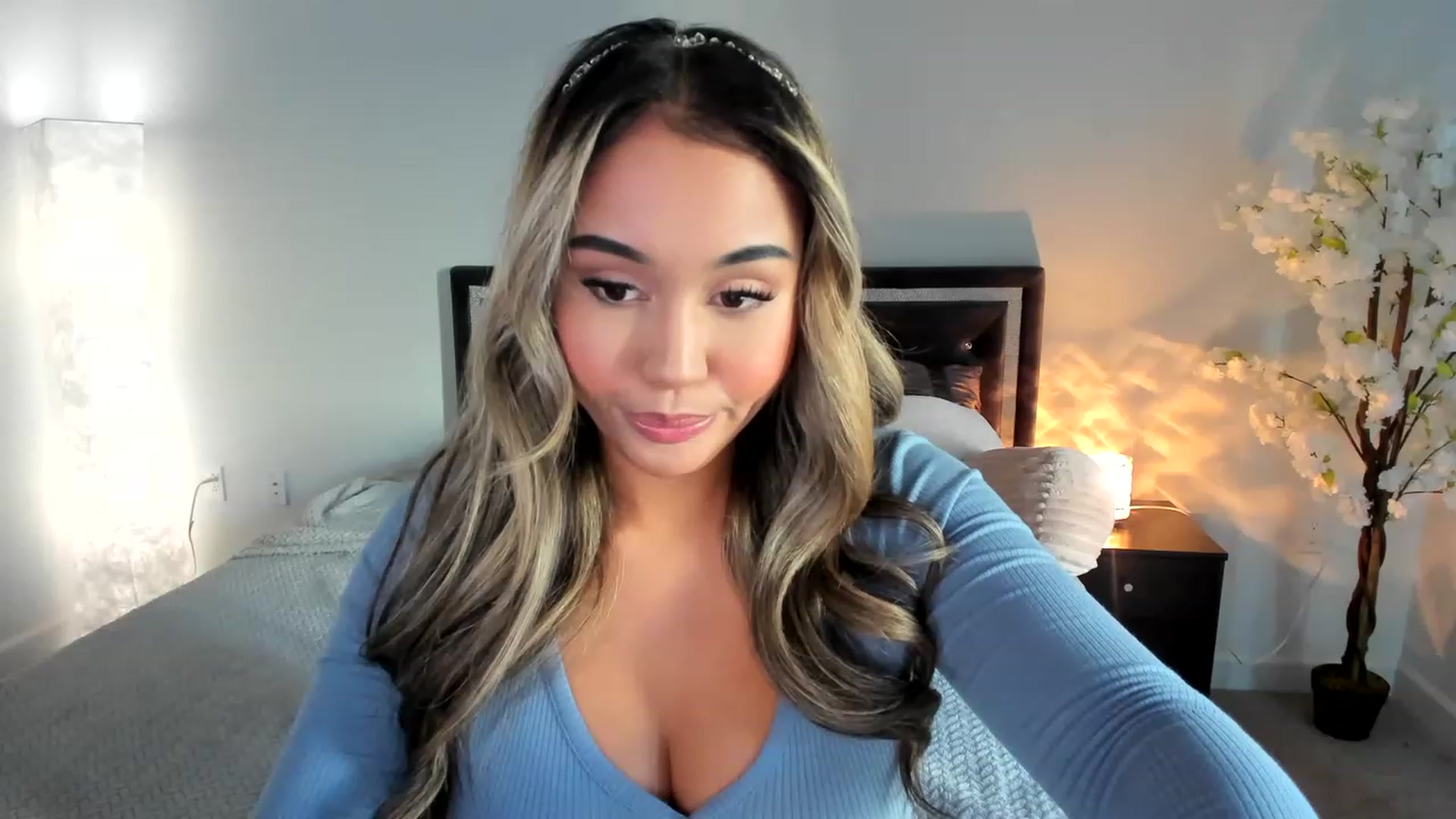Gallery image thumbnail from Goddess_Jaz's myfreecams stream on, 12/04/2022, 23:58 image 12 of 20