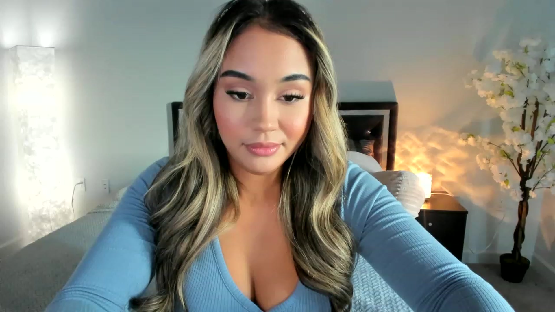 Gallery image thumbnail from Goddess_Jaz's myfreecams stream on, 12/04/2022, 23:58 image 11 of 20