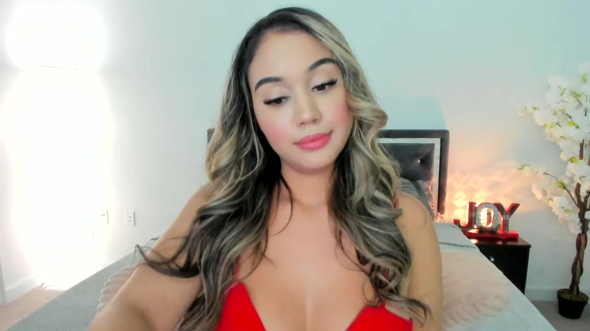 Gallery image thumbnail from Goddess_Jaz's myfreecams stream on, 12/26/2022, 01:12 image 18 of 20