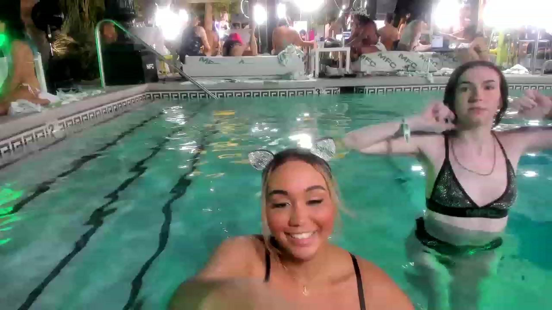 Gallery image thumbnail from Goddess_Jaz's myfreecams stream on, 05/24/2023, 04:05 image 18 of 20