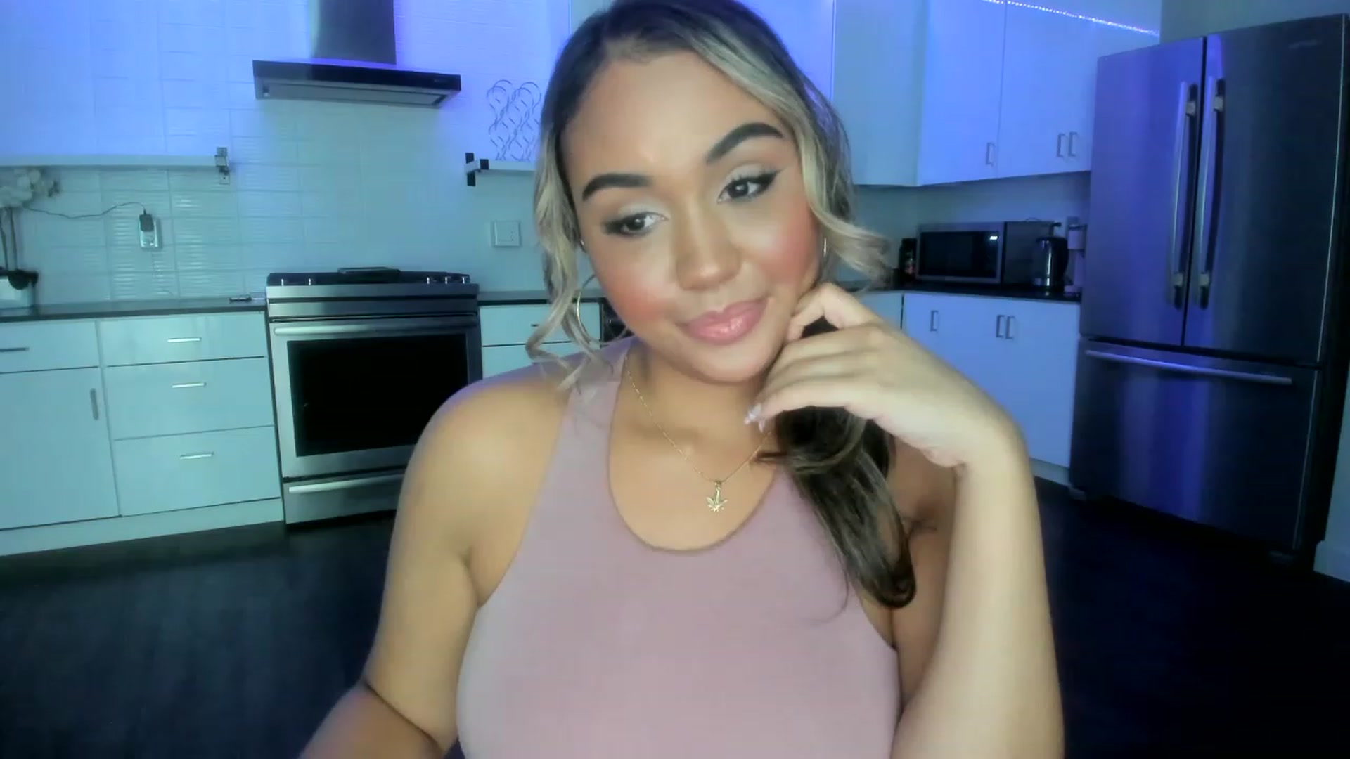 Gallery image thumbnail from Goddess_Jaz's myfreecams stream on, 05/28/2023, 04:04 image 1 of 20