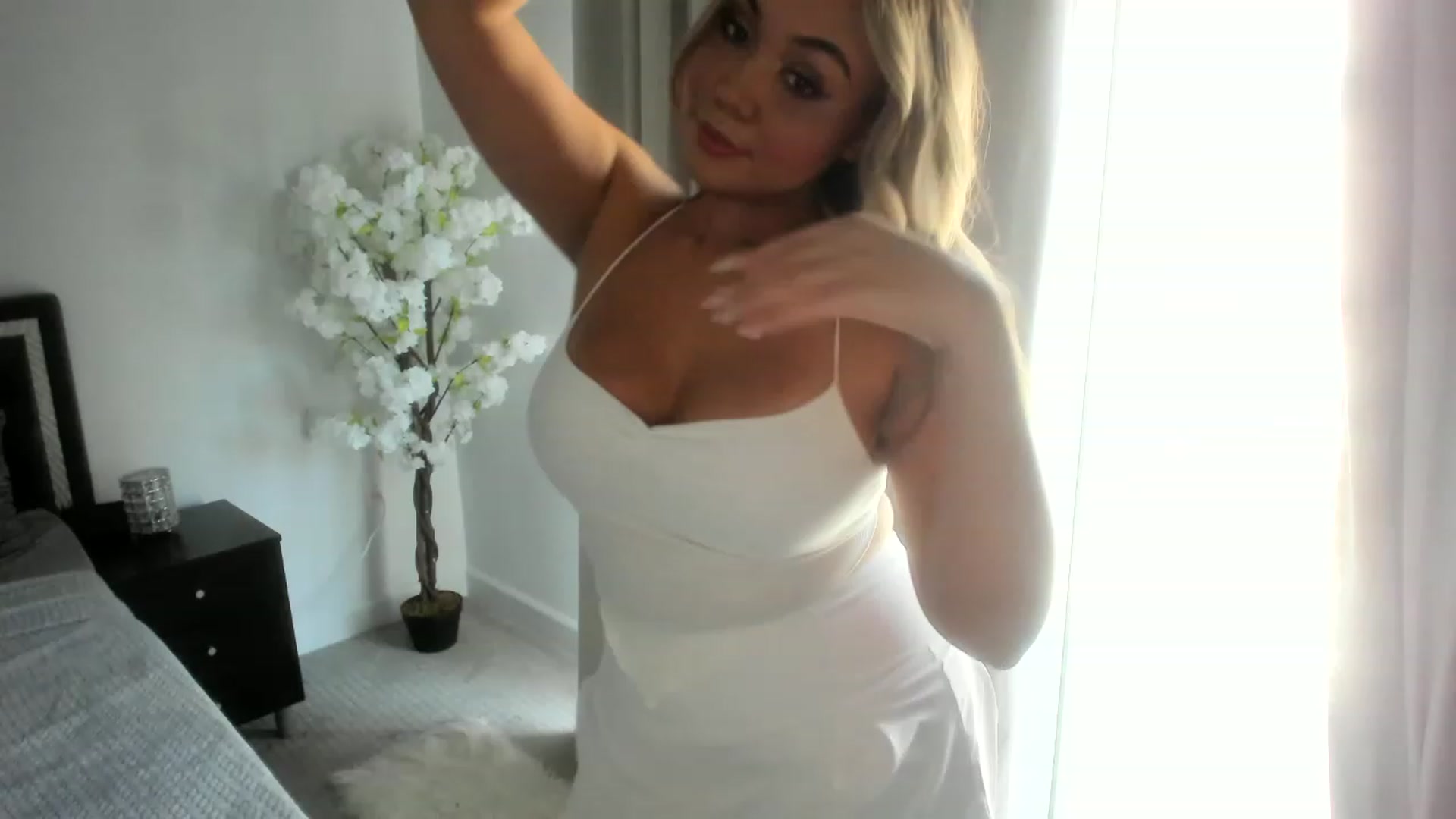 Gallery image thumbnail from Goddess_Jaz's myfreecams stream on, 06/06/2023, 21:41 image 1 of 20