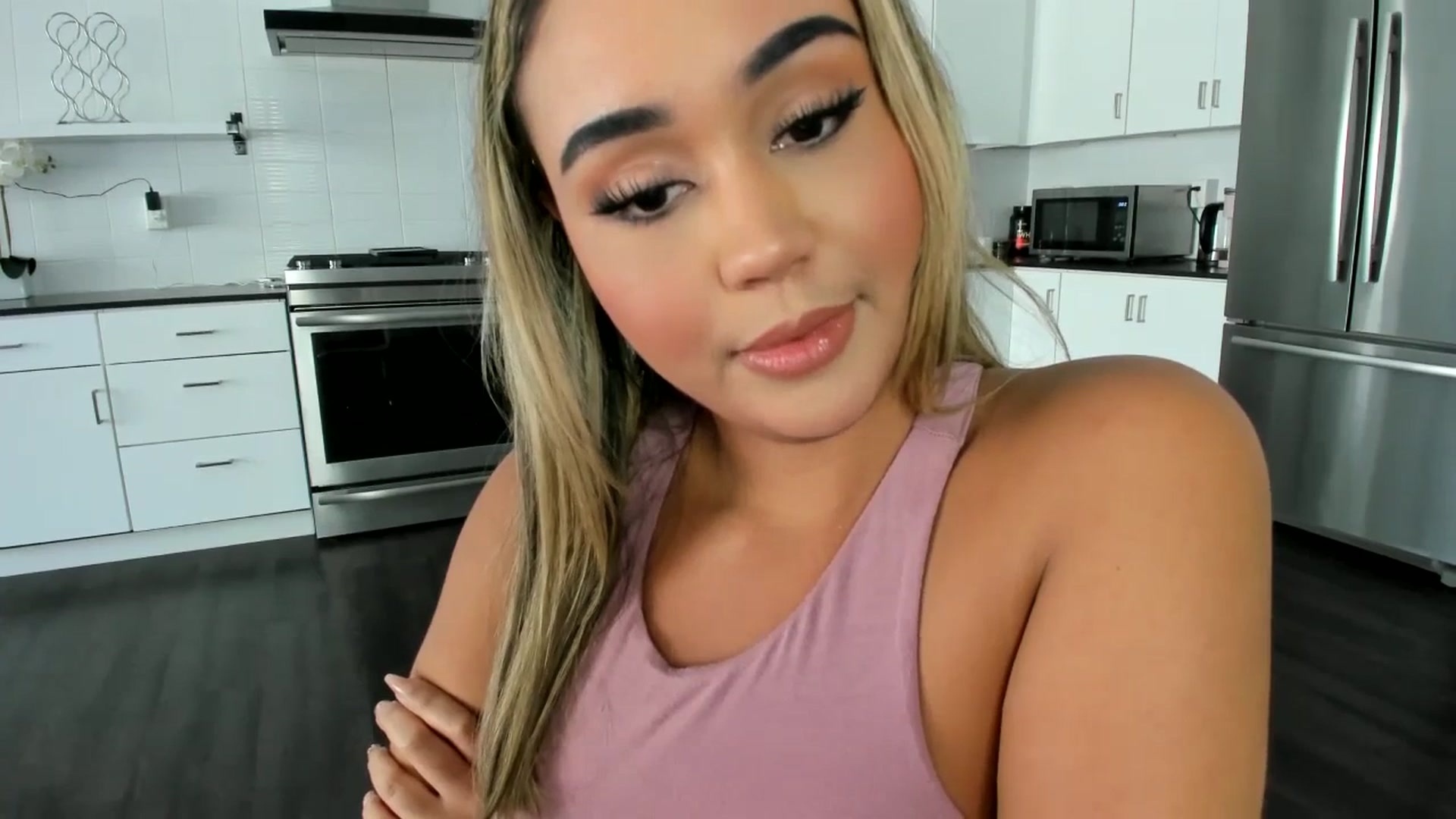 Gallery image thumbnail from Goddess_Jaz's myfreecams stream on, 06/30/2023, 21:19 image 11 of 20