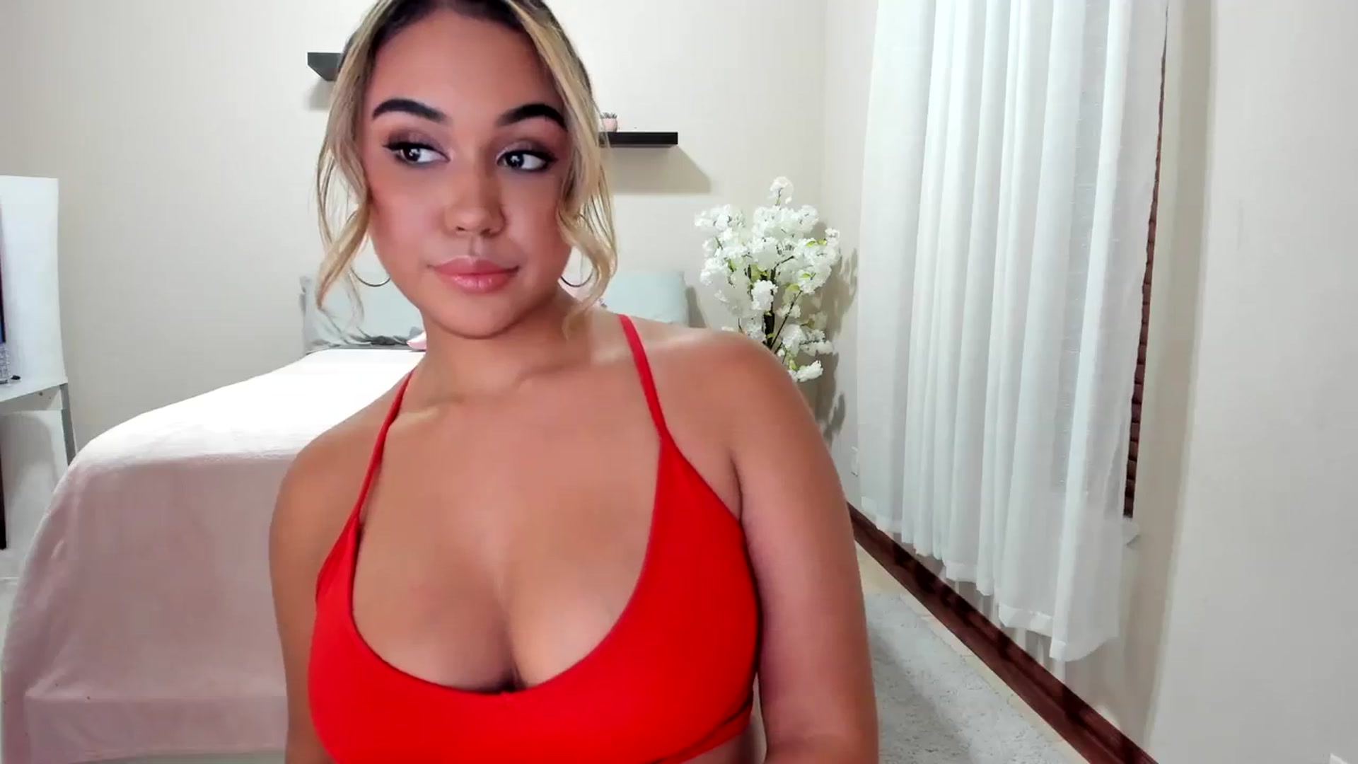 Gallery image thumbnail from Goddess_Jaz's myfreecams stream on, 08/03/2023, 05:25 image 20 of 20