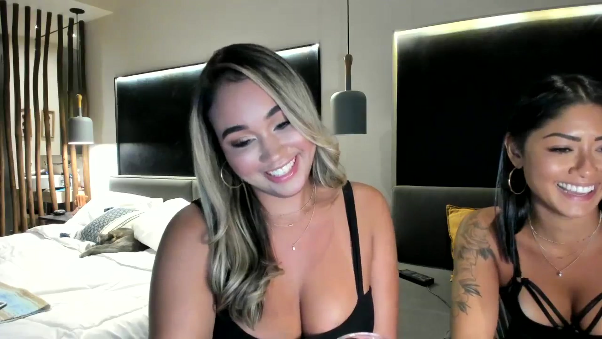 Gallery image thumbnail from Goddess_Jaz's myfreecams stream on, 10/01/2023, 02:13 image 18 of 20