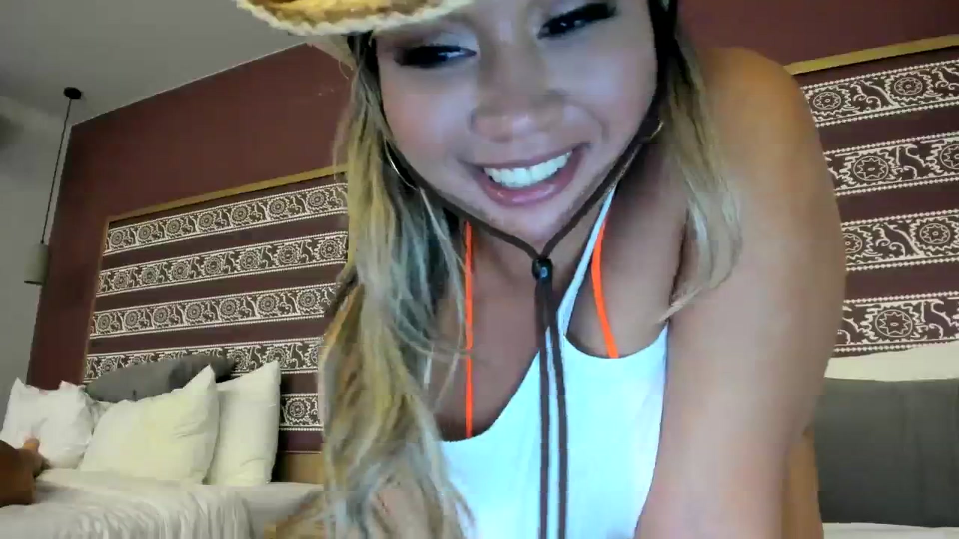 Gallery image thumbnail from Goddess_Jaz's myfreecams stream on, 10/25/2023, 02:08 image 13 of 20
