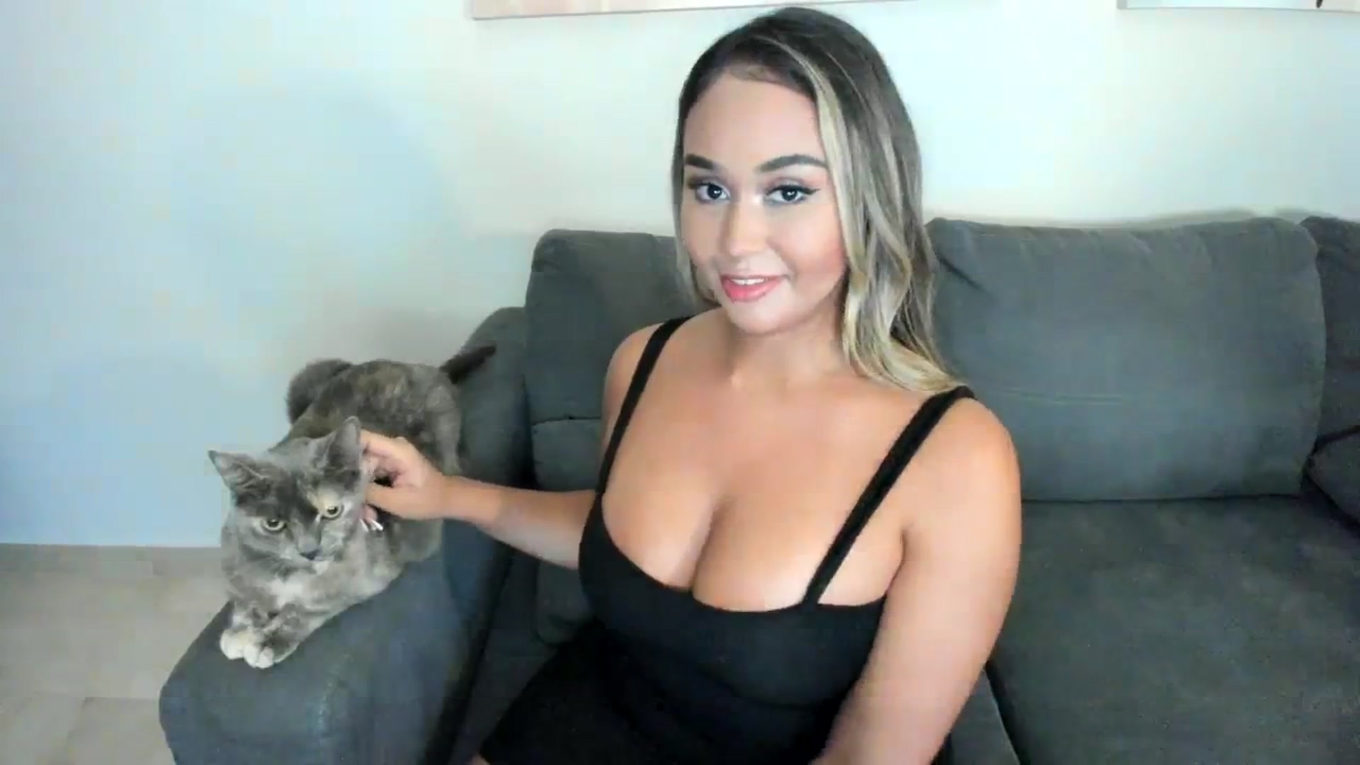 Gallery image thumbnail from Goddess_Jaz's myfreecams stream on, 11/25/2023, 04:28 image 7 of 20