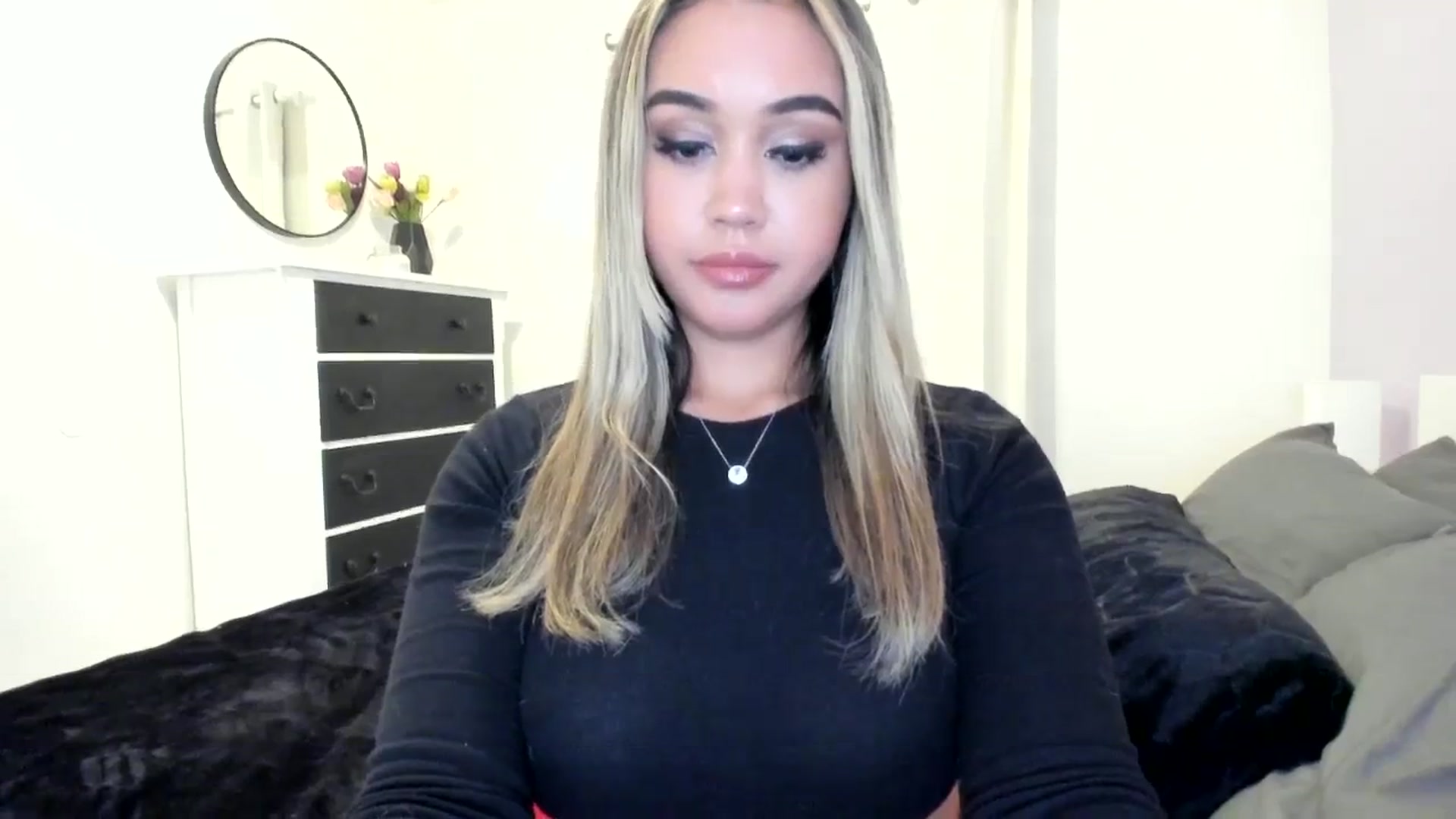 Gallery image thumbnail from Goddess_Jaz's myfreecams stream on, 12/26/2023, 04:45 image 18 of 20