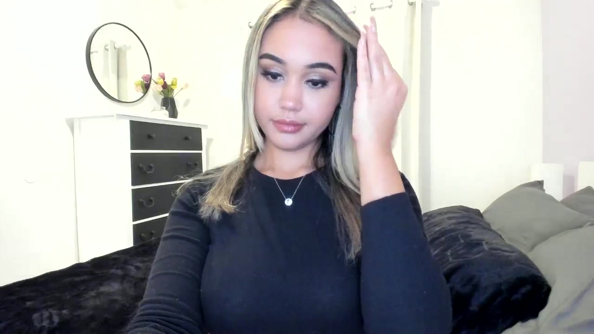 Gallery image thumbnail from Goddess_Jaz's myfreecams stream on, 12/26/2023, 04:45 image 20 of 20