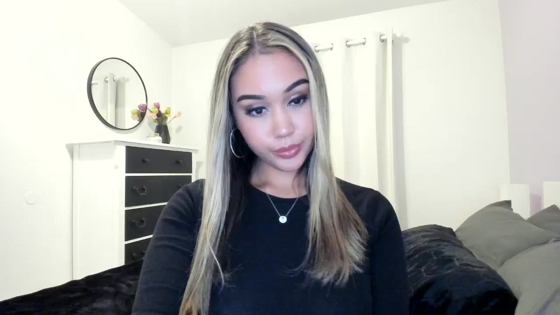 Gallery image thumbnail from Goddess_Jaz's myfreecams stream on, 12/26/2023, 04:45 image 13 of 20