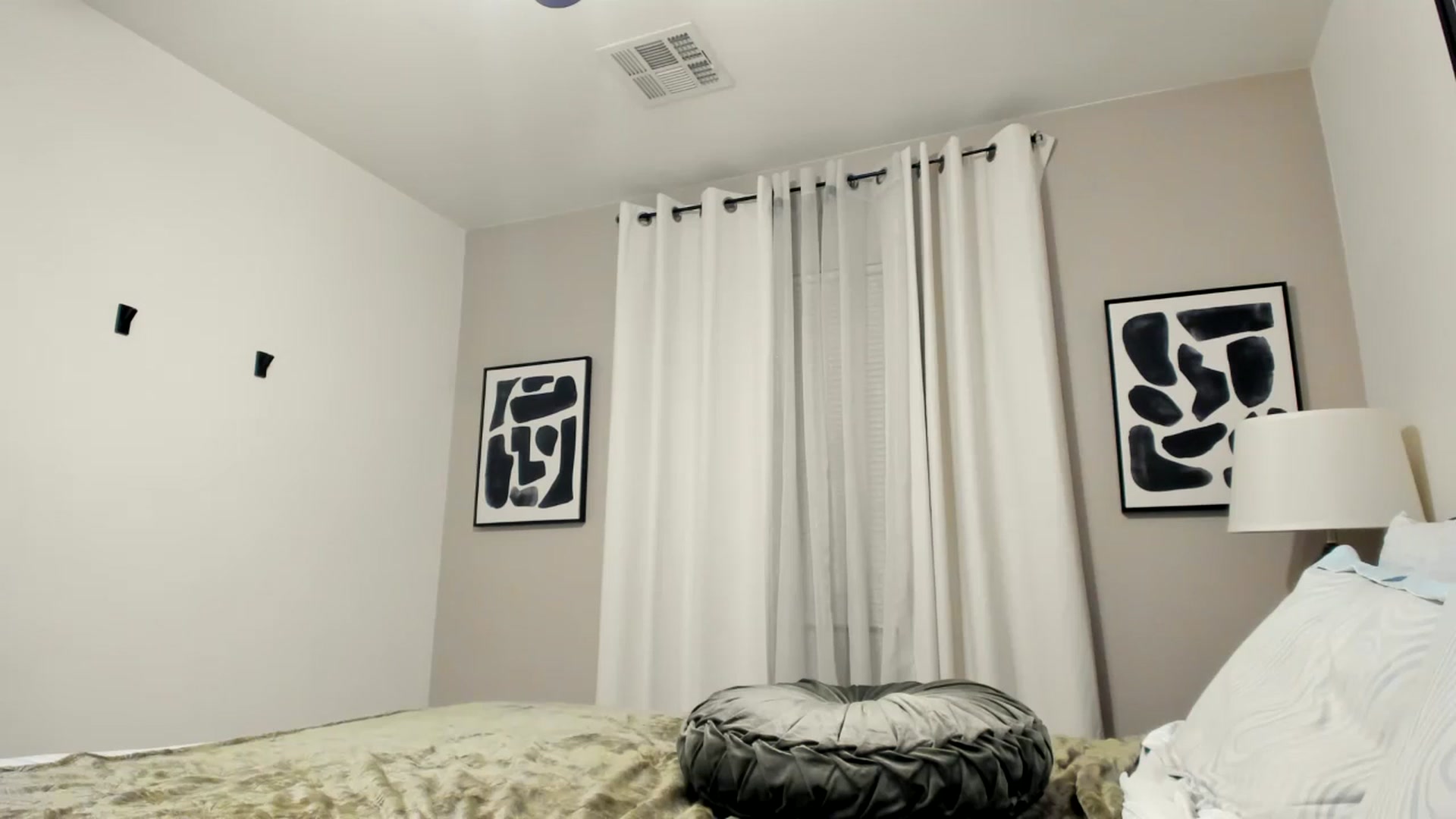 Gallery image thumbnail from Goddess_Jaz's myfreecams stream on, 01/01/2024, 08:41 image 20 of 20