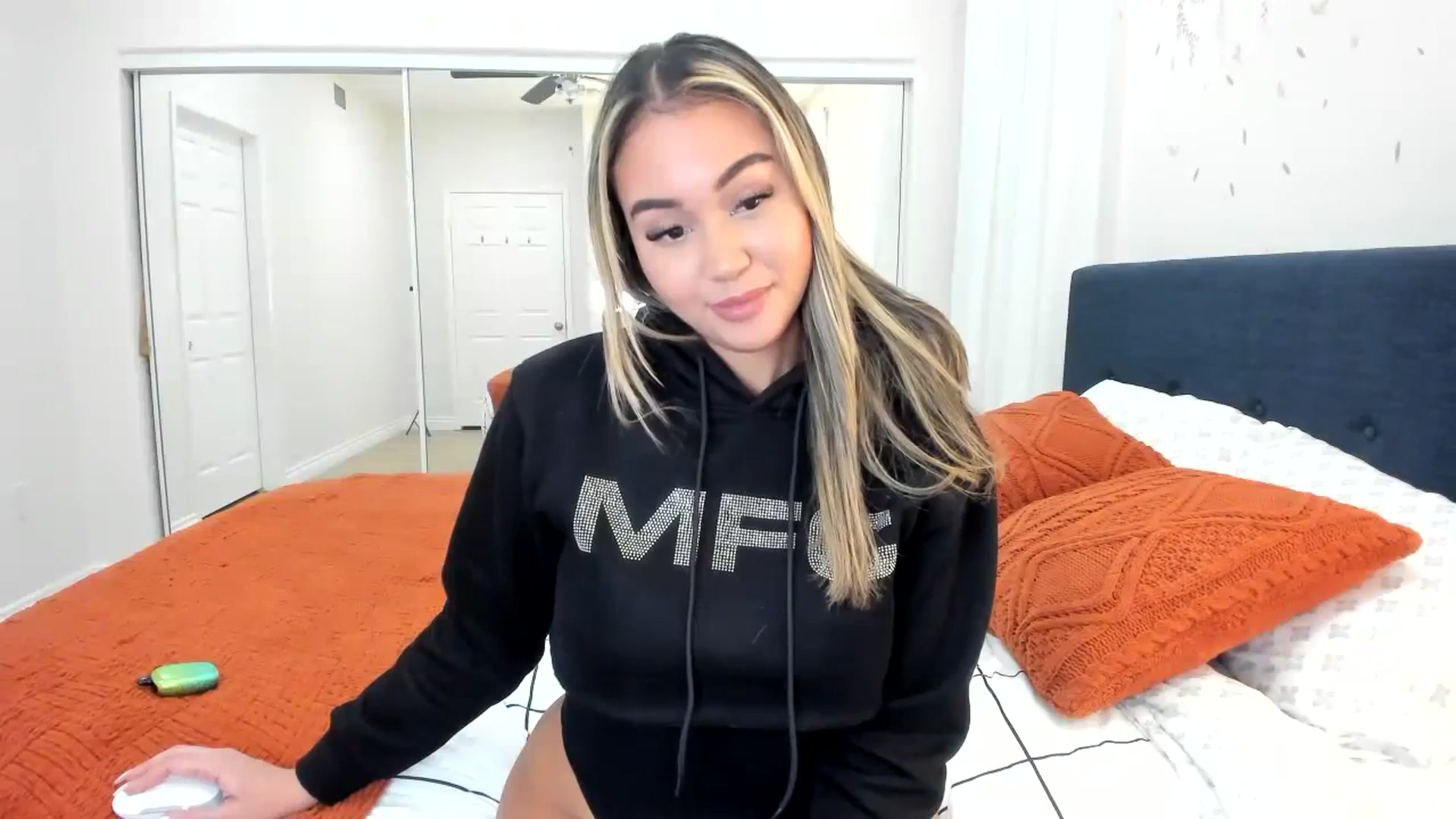 Gallery image thumbnail from Goddess_Jaz's myfreecams stream on, 02/05/2024, 06:21 image 9 of 20