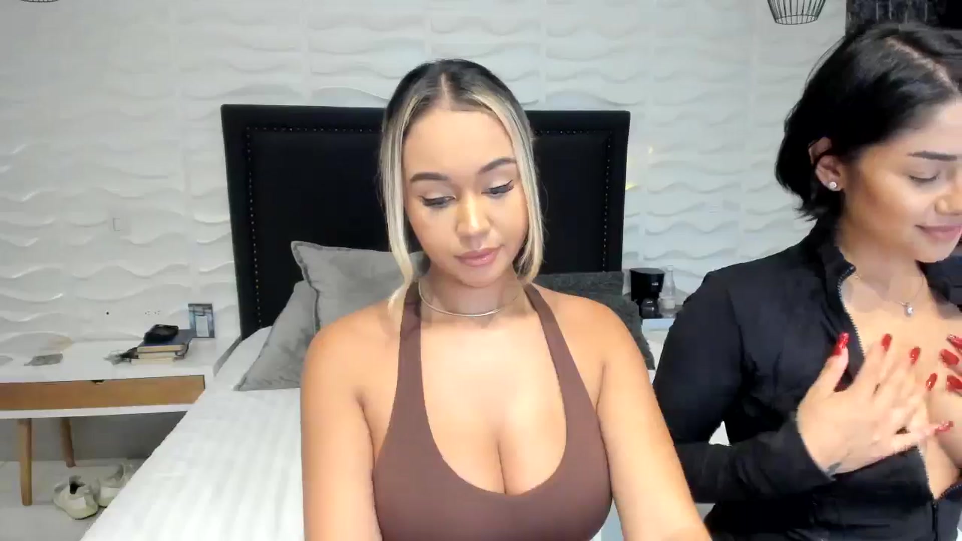 Gallery image thumbnail from Goddess_Jaz's myfreecams stream on, 08/05/2024, 02:26 image 9 of 20