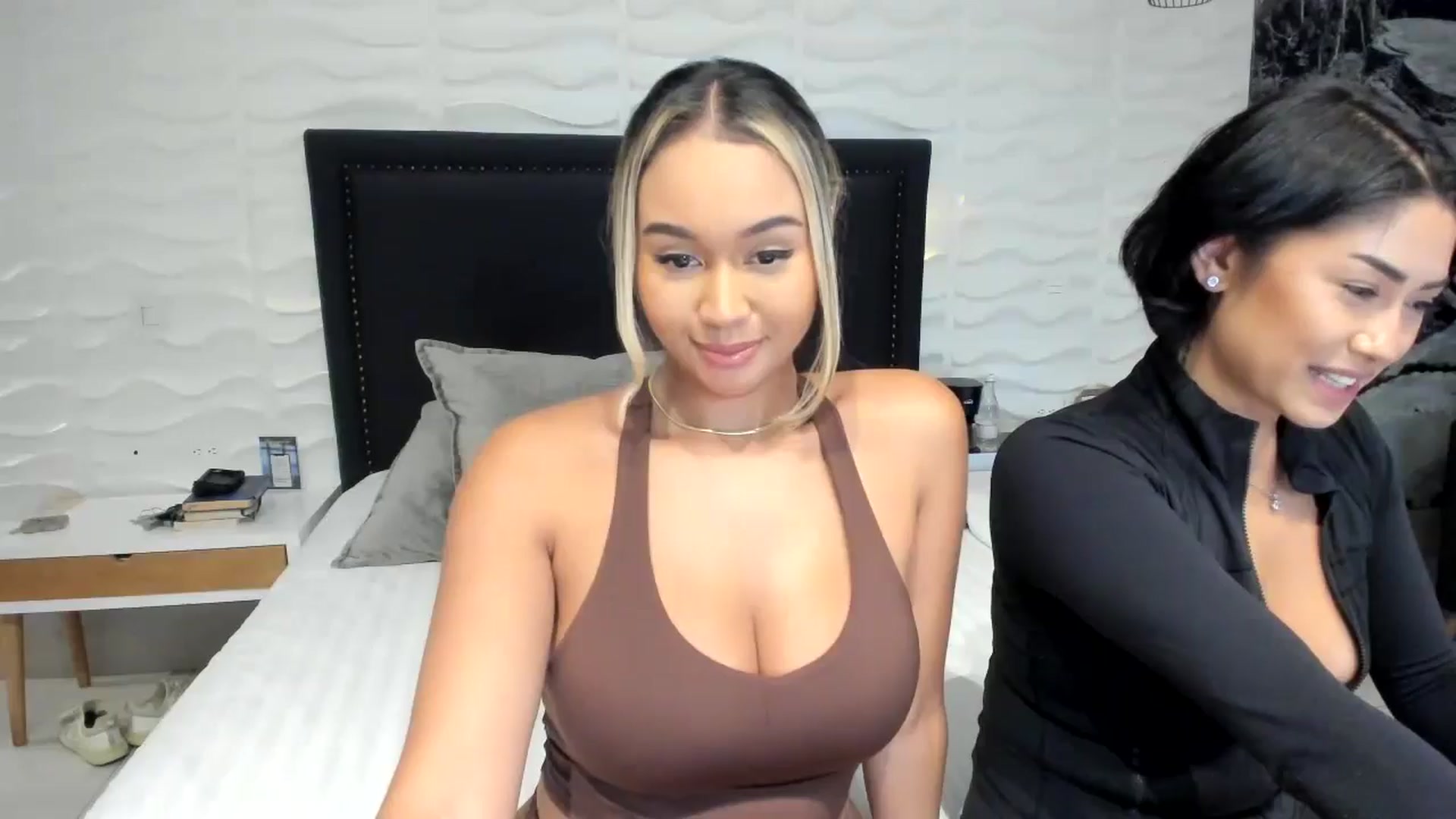 Gallery image thumbnail from Goddess_Jaz's myfreecams stream on, 08/05/2024, 02:57 image 2 of 20