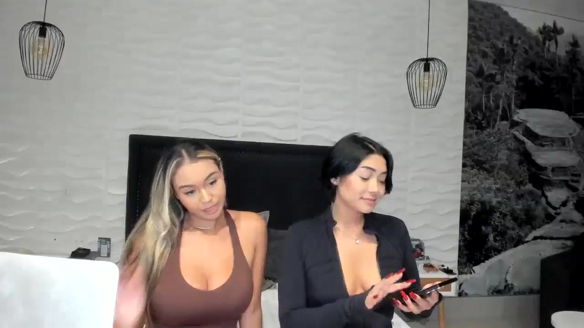 Gallery image thumbnail from Goddess_Jaz's myfreecams stream on, 08/05/2024, 03:30 image 4 of 20