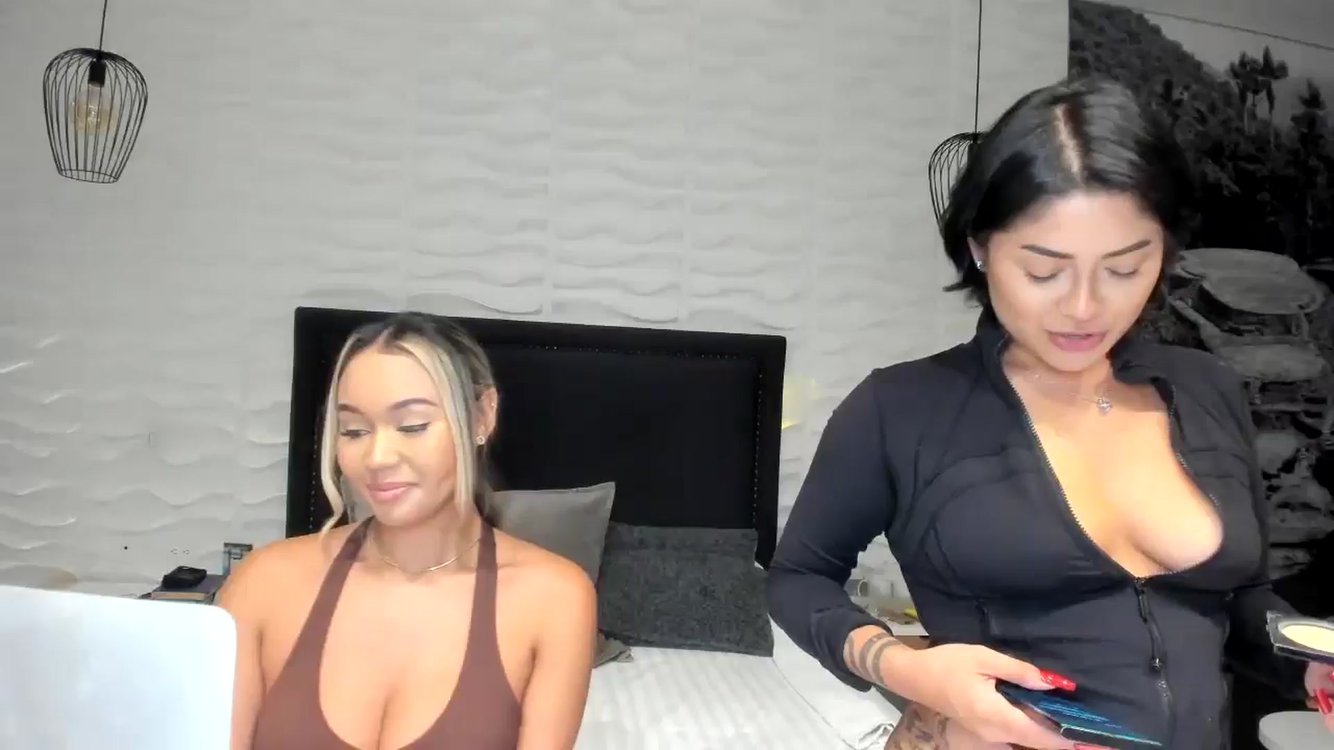 Gallery image thumbnail from Goddess_Jaz's myfreecams stream on, 08/05/2024, 03:30 image 1 of 20