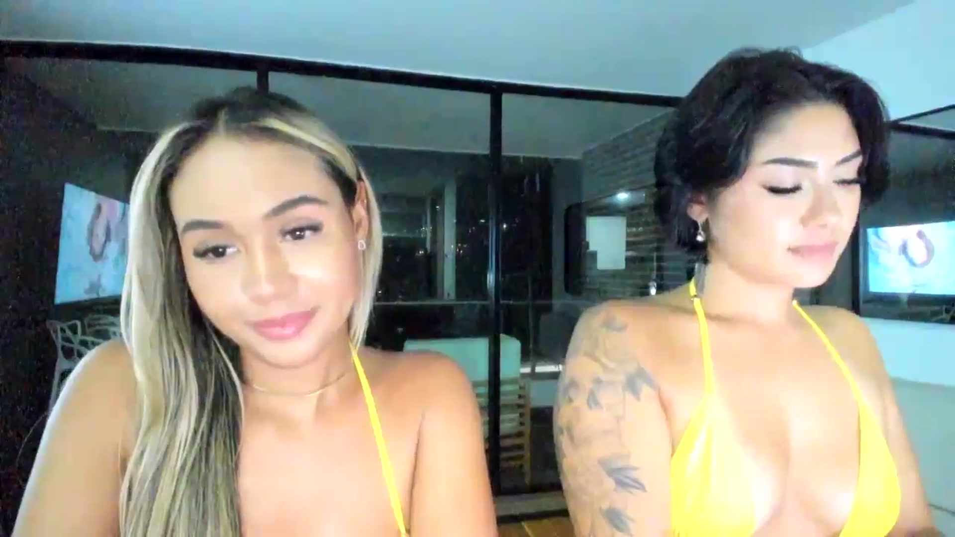 Gallery image thumbnail from Goddess_Jaz's myfreecams stream on, 08/12/2024, 01:06 image 19 of 20