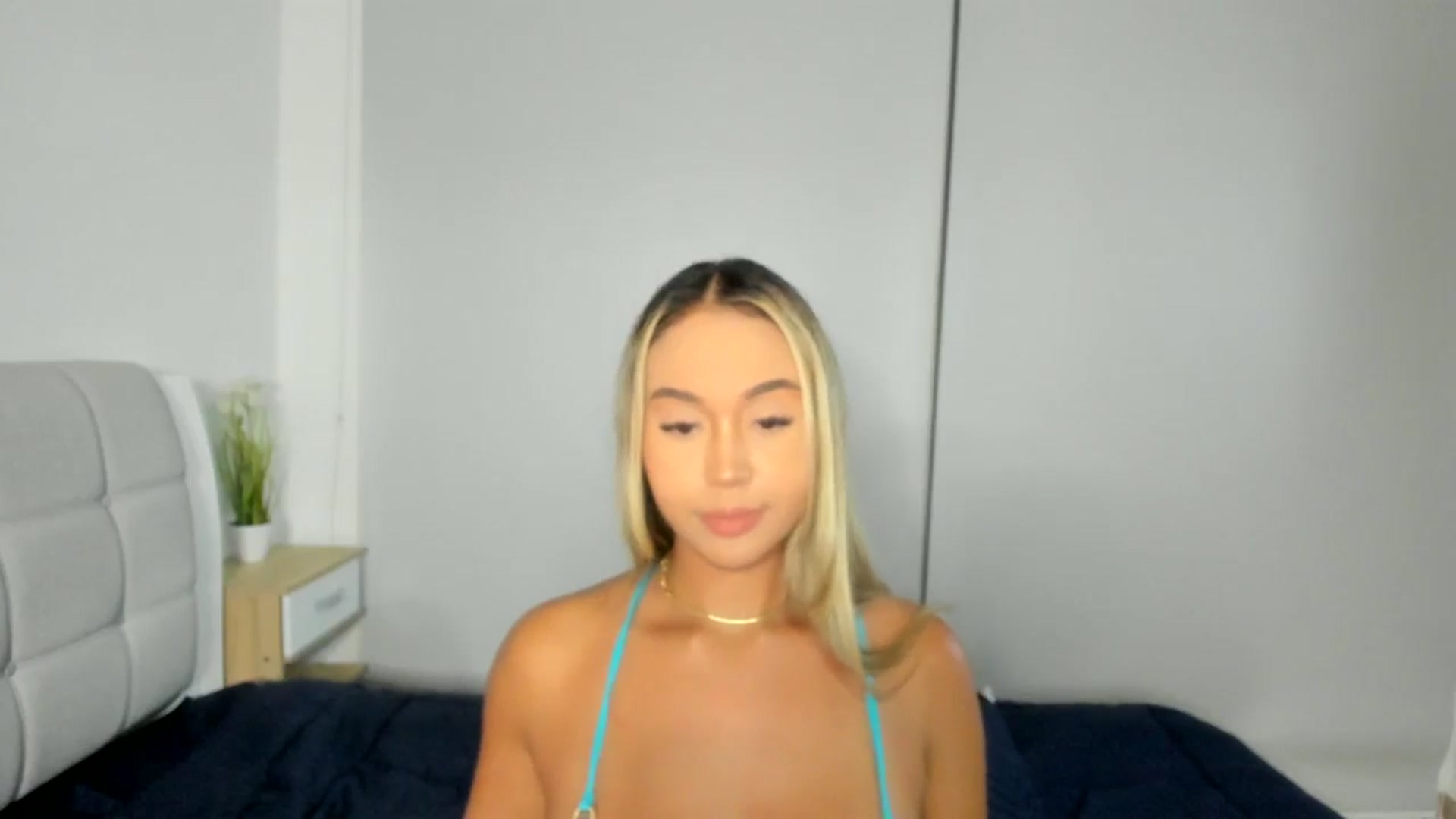 Gallery image thumbnail from Goddess_Jaz's myfreecams stream on, 08/22/2024, 24:53 image 6 of 20