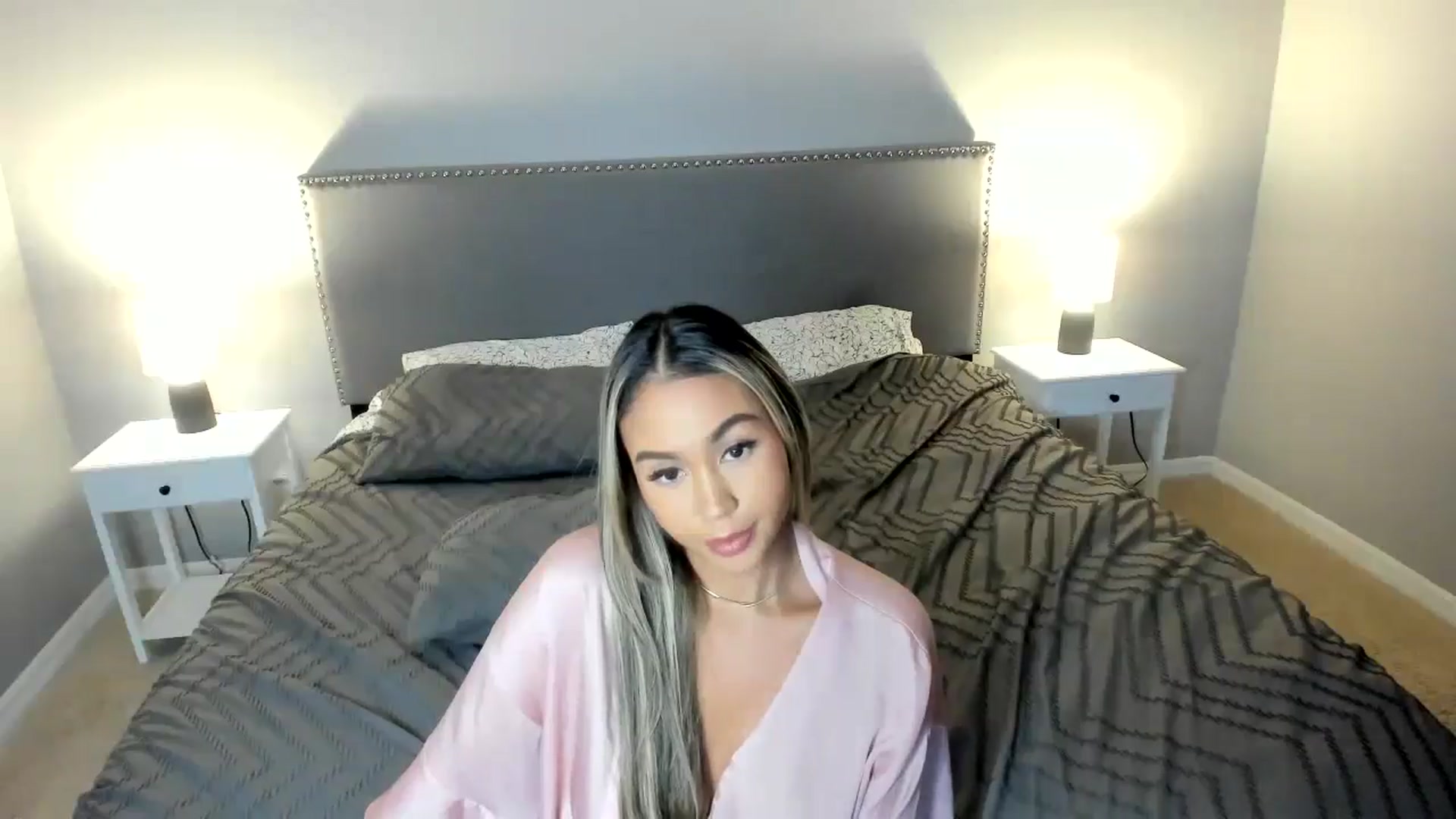 Gallery image thumbnail from Goddess_Jaz's myfreecams stream on, 09/18/2024, 09:06 image 18 of 20