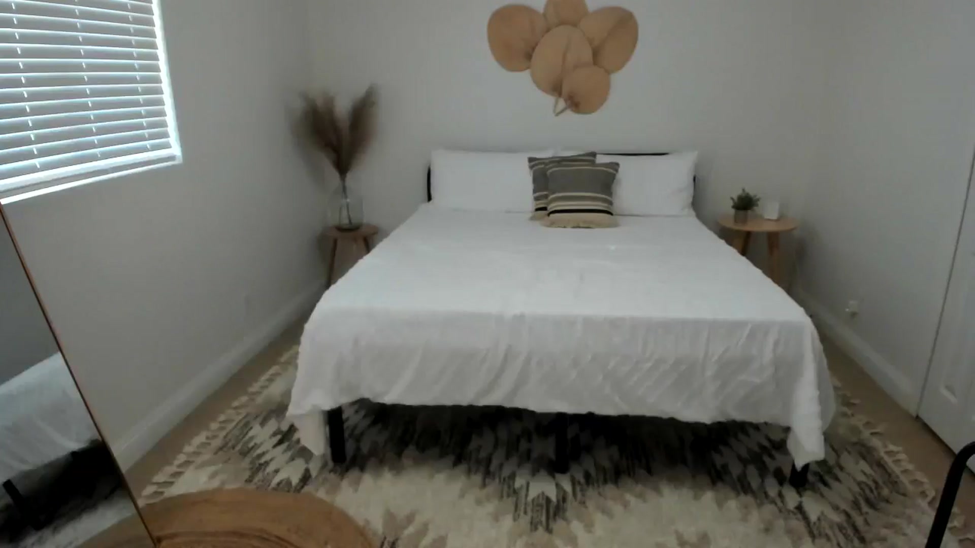 Gallery image thumbnail from Goddess_Jaz's myfreecams stream on, 09/23/2024, 14:26 image 20 of 20