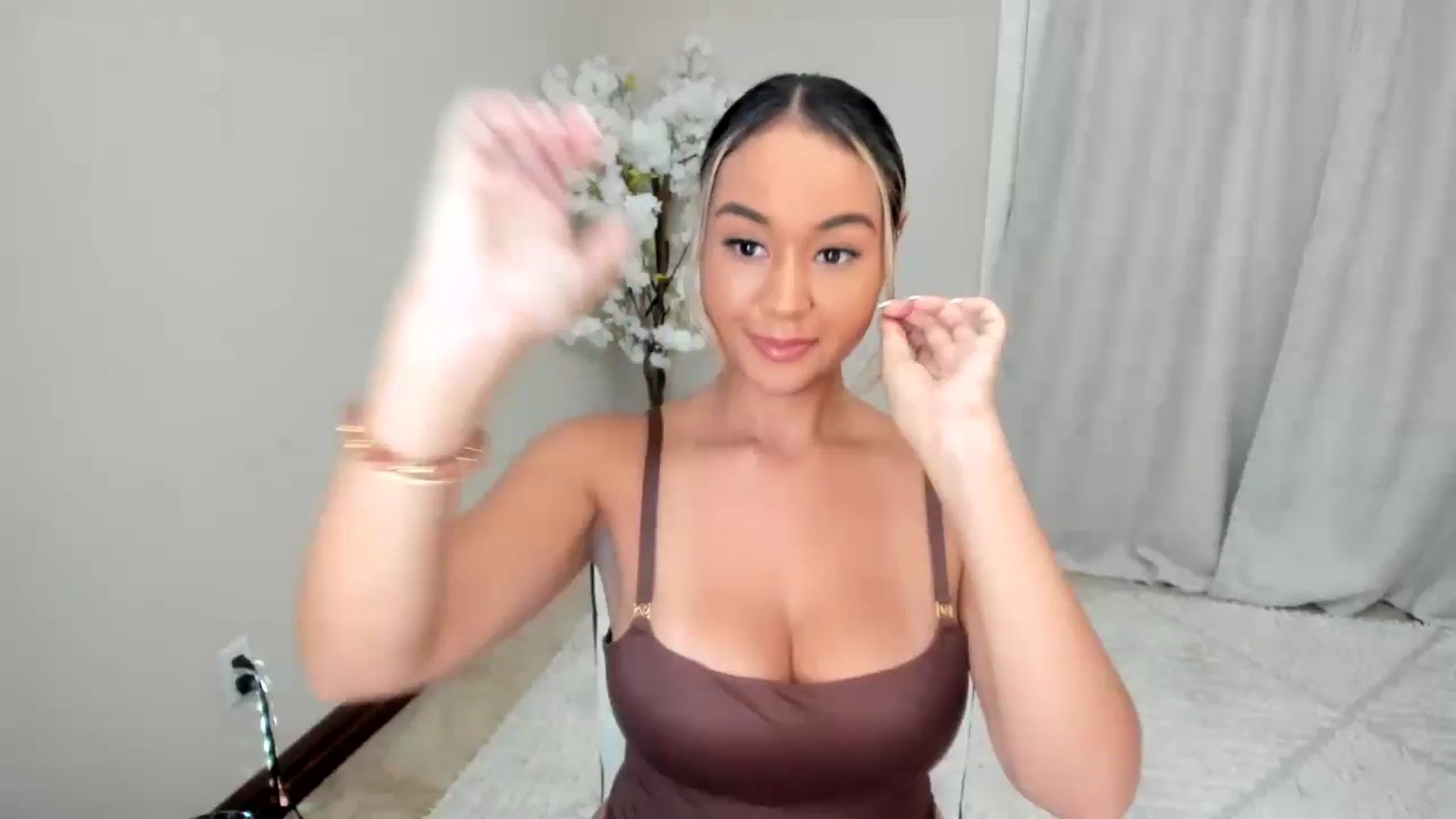 Gallery image thumbnail from Goddess_Jaz's myfreecams stream on, 10/09/2024, 17:19 image 19 of 20