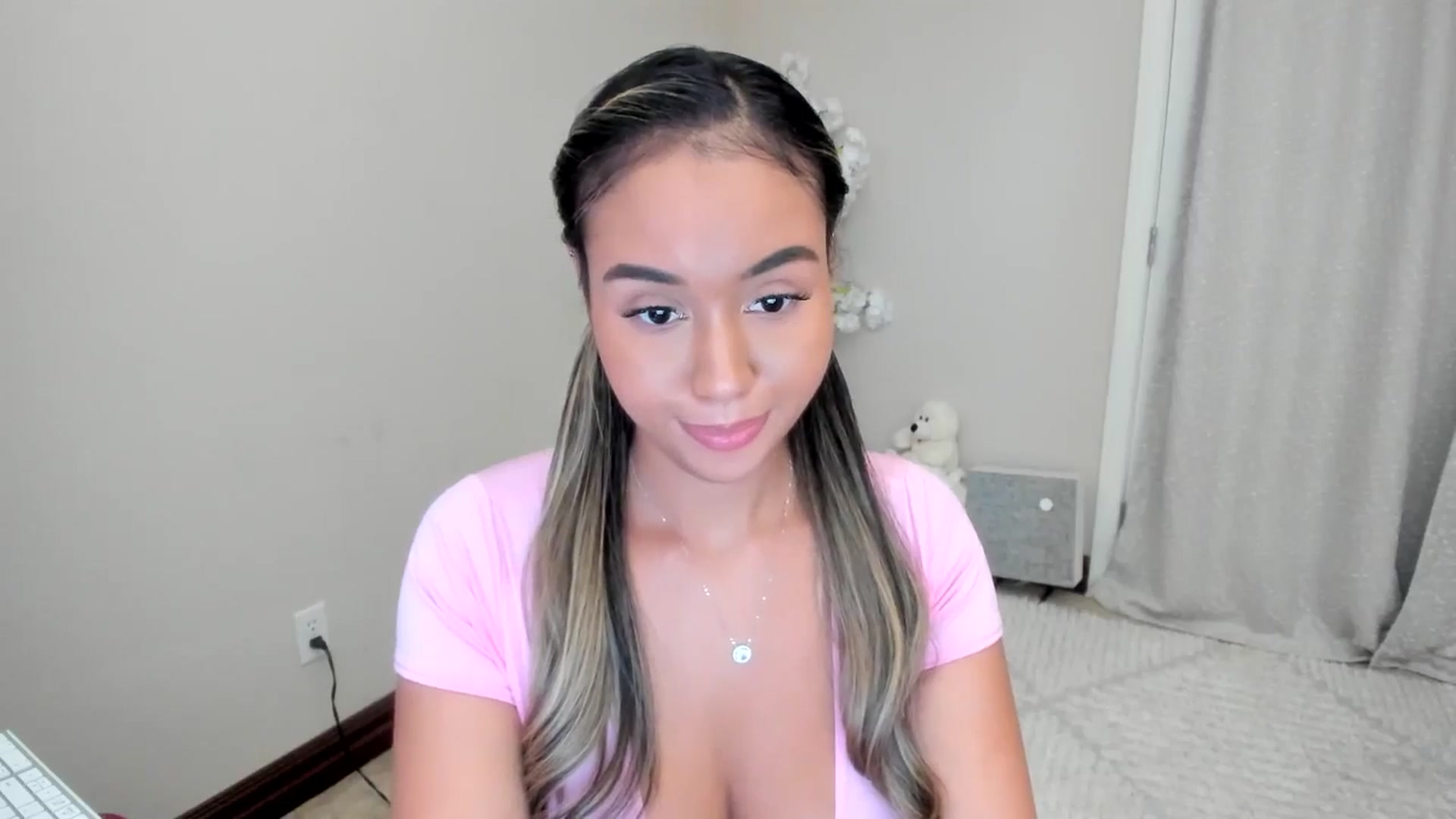 Gallery image thumbnail from Goddess_Jaz's myfreecams stream on, 10/31/2024, 21:54 image 15 of 20