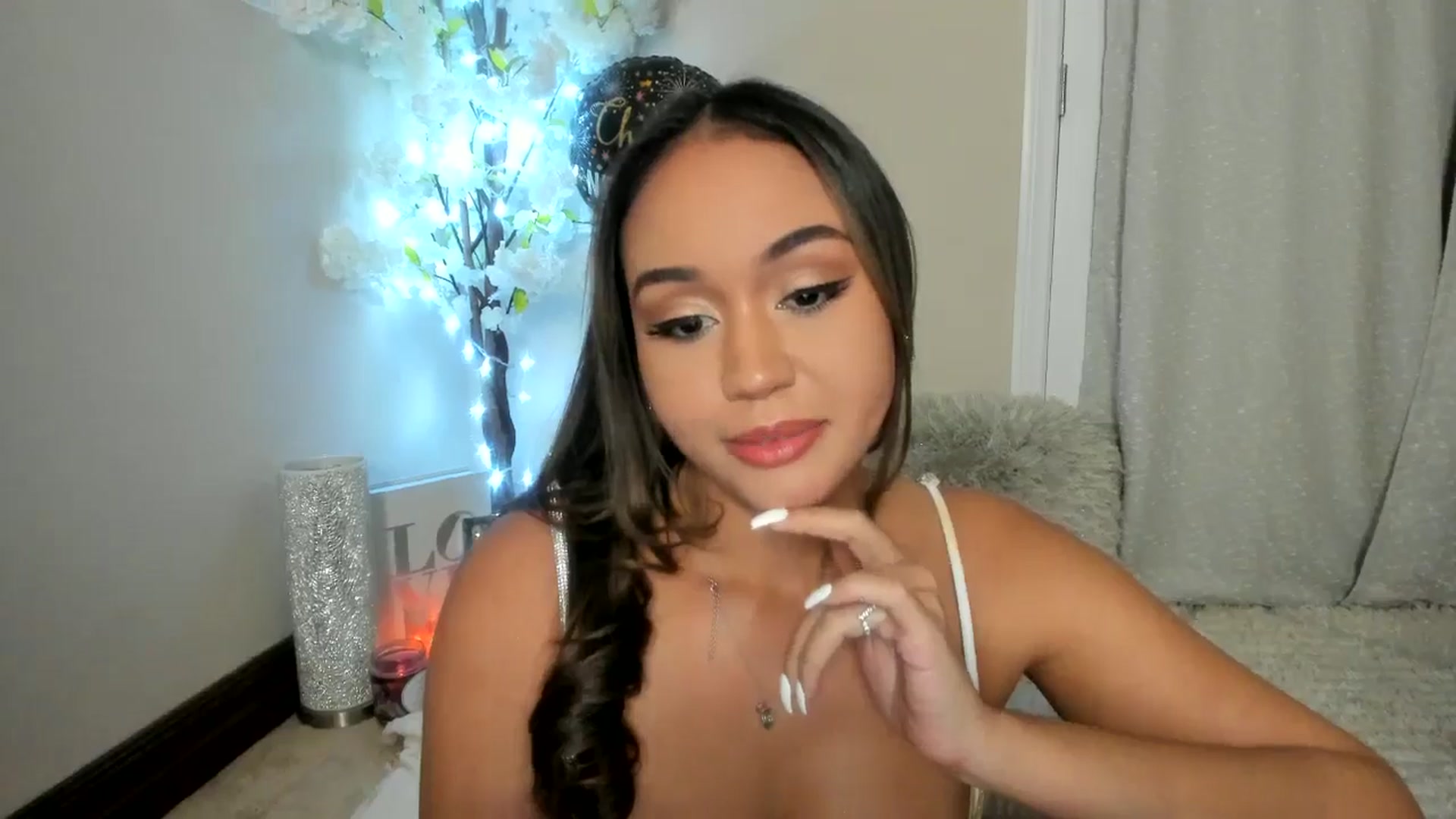 Gallery image thumbnail from Goddess_Jaz's myfreecams stream on, 01/01/2025, 08:03 image 17 of 20