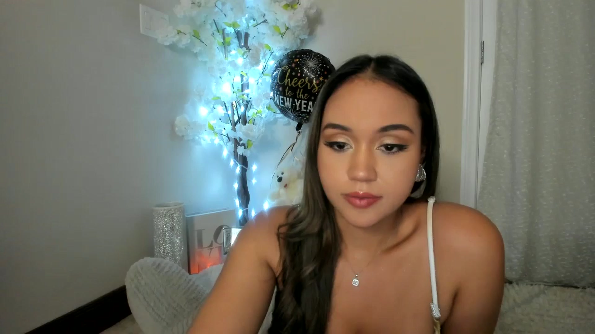 Gallery image thumbnail from Goddess_Jaz's myfreecams stream on, 01/01/2025, 11:44 image 18 of 20