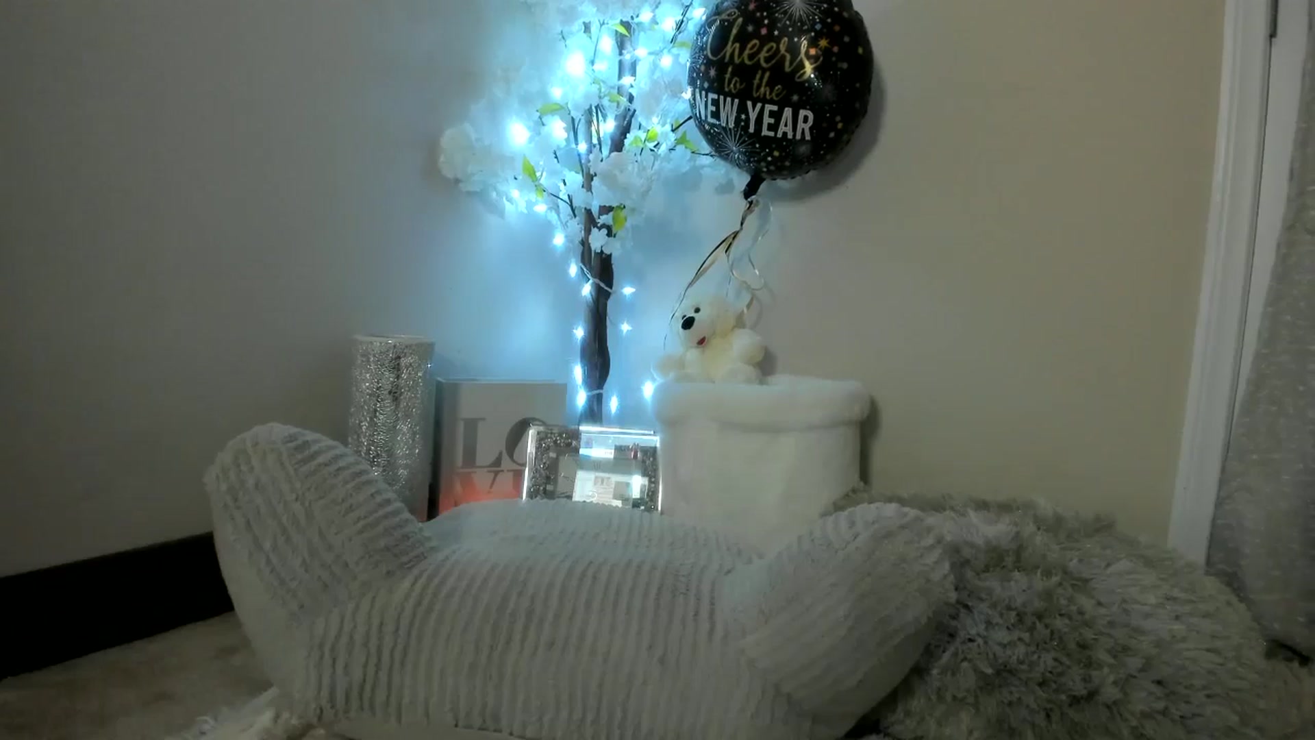 Gallery image thumbnail from Goddess_Jaz's myfreecams stream on, 01/01/2025, 11:44 image 14 of 20