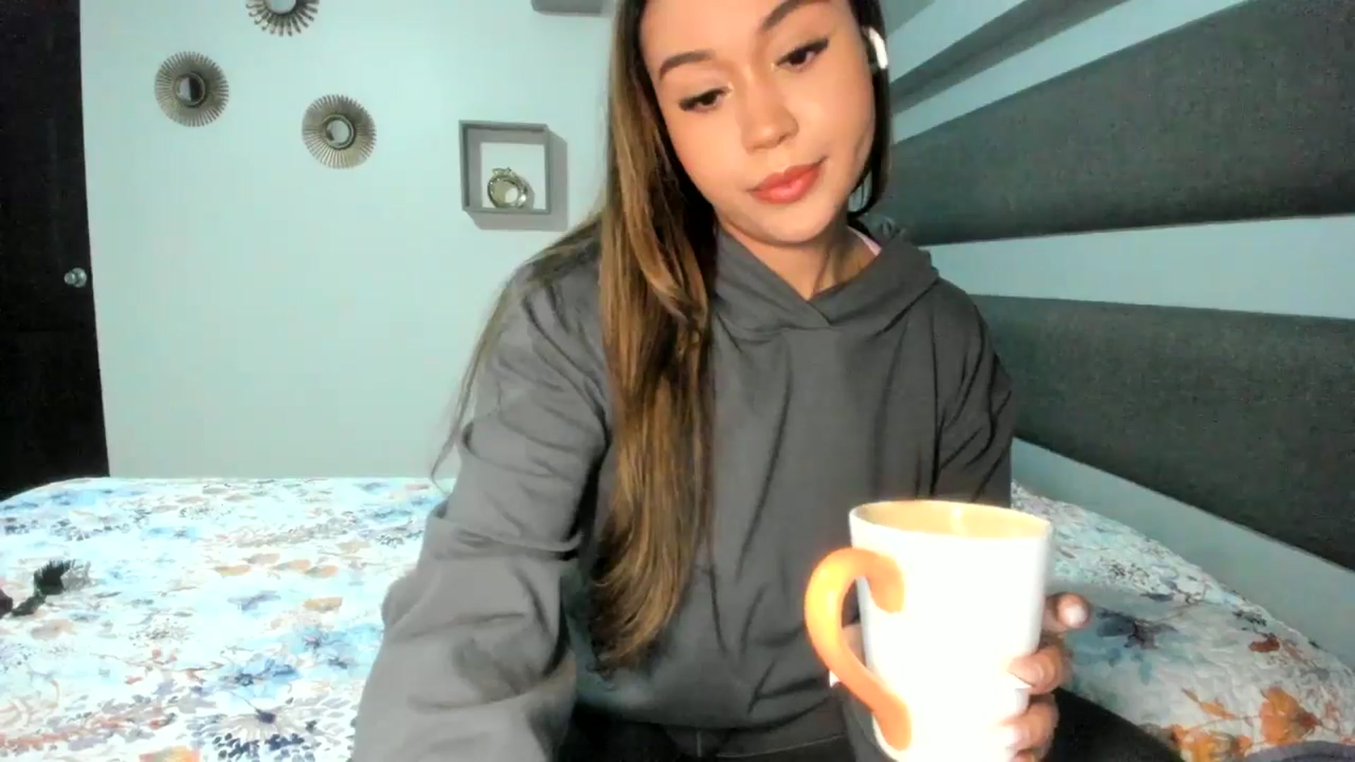 Gallery image thumbnail from Goddess_Jaz's myfreecams stream on, 01/16/2025, 03:33 image 12 of 20