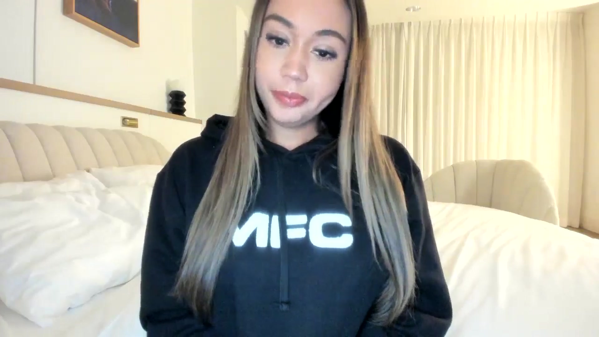 Gallery image thumbnail from Goddess_Jaz's myfreecams stream on, 01/25/2025, 09:43 image 3 of 20
