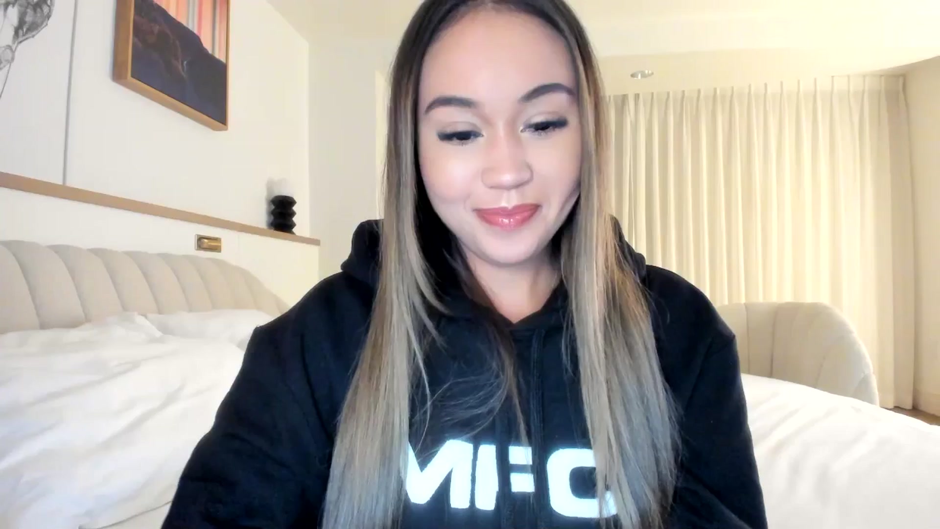 Gallery image thumbnail from Goddess_Jaz's myfreecams stream on, 01/25/2025, 09:43 image 1 of 20