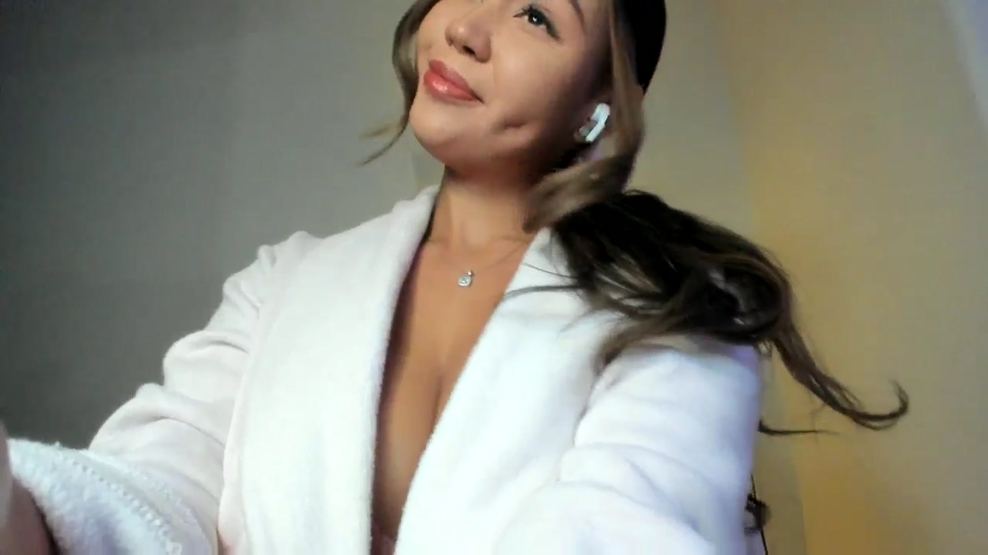 Gallery image thumbnail from Goddess_Jaz's myfreecams stream on, 02/18/2025, 08:00 image 19 of 20