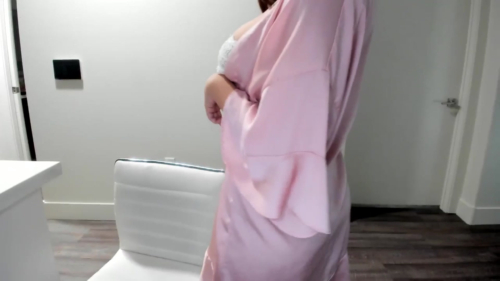 Gallery image thumbnail from Goddess_Jaz's myfreecams stream on, 02/23/2025, 21:30 image 5 of 20