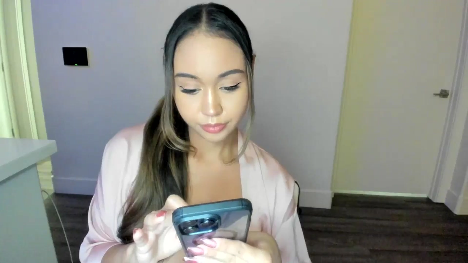 Gallery image thumbnail from Goddess_Jaz's myfreecams stream on, 03/01/2025, 10:37 image 13 of 20