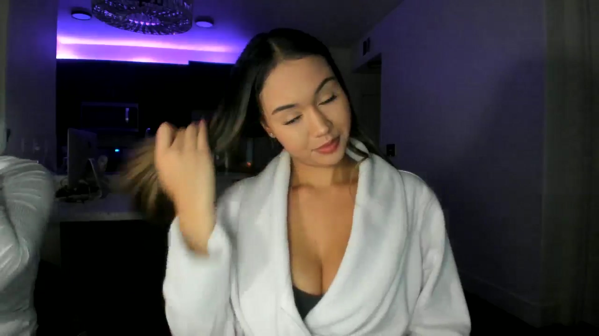 Gallery image thumbnail from Goddess_Jaz's myfreecams stream on, 03/02/2025, 07:32 image 19 of 20