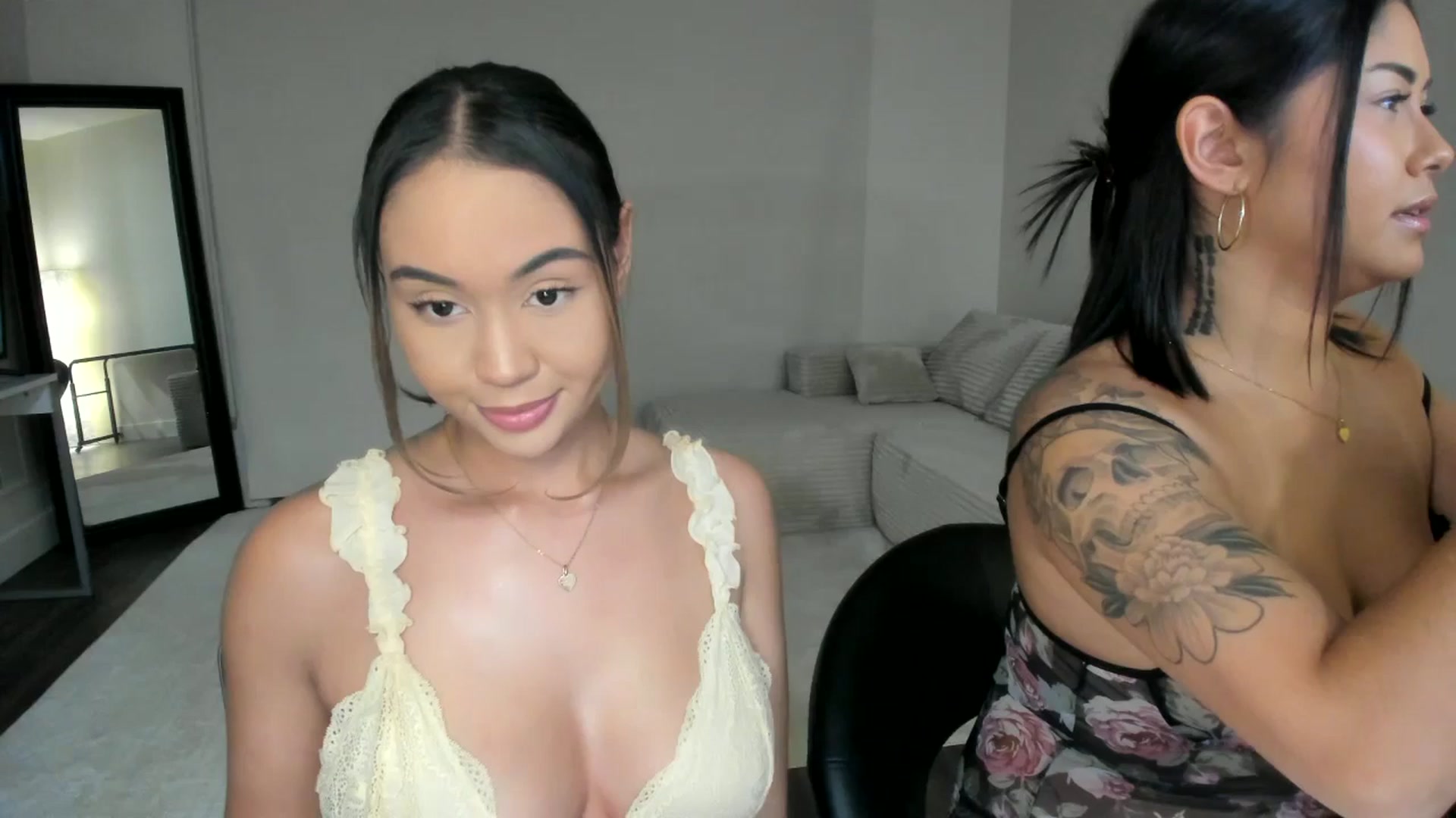 Gallery image thumbnail from Goddess_Jaz's myfreecams stream on, 04/03/2025, 03:30 image 15 of 20