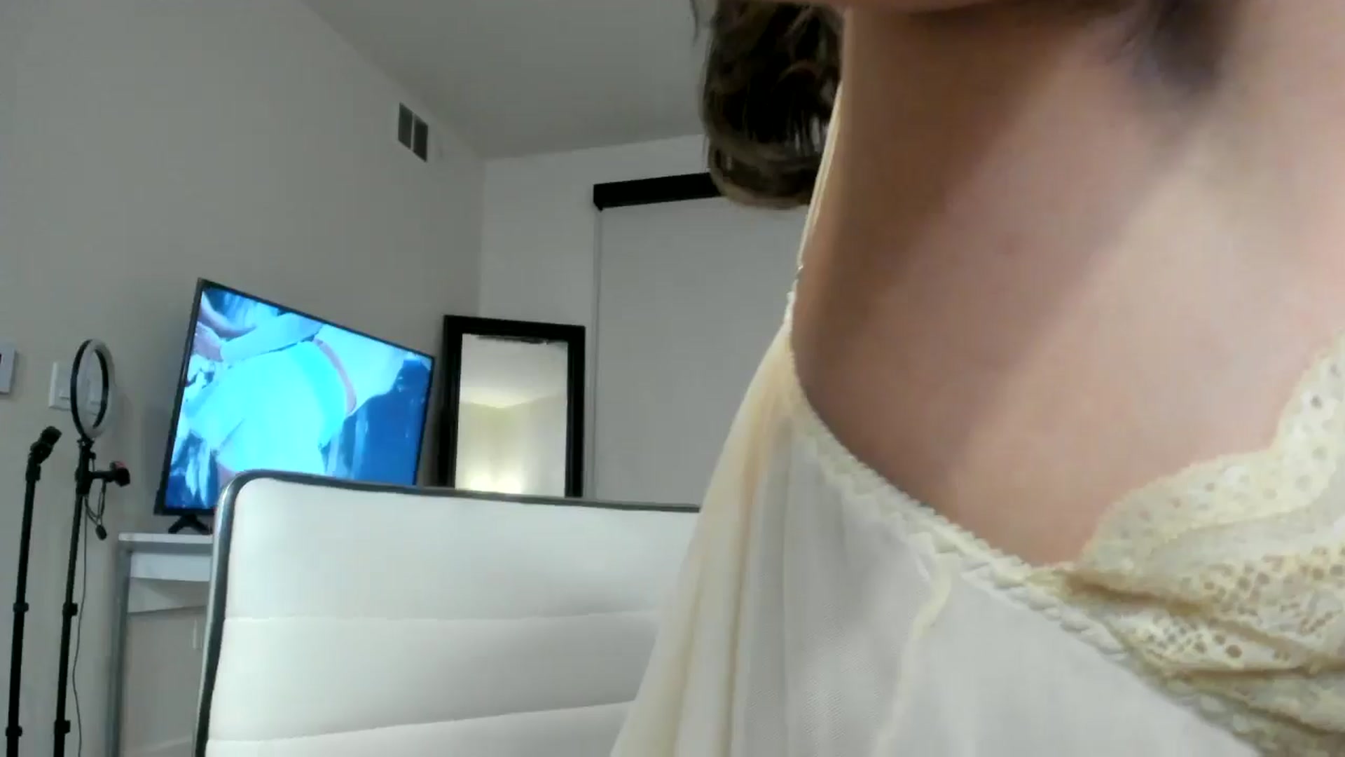 Gallery image thumbnail from Goddess_Jaz's myfreecams stream on, 04/03/2025, 04:34 image 8 of 20