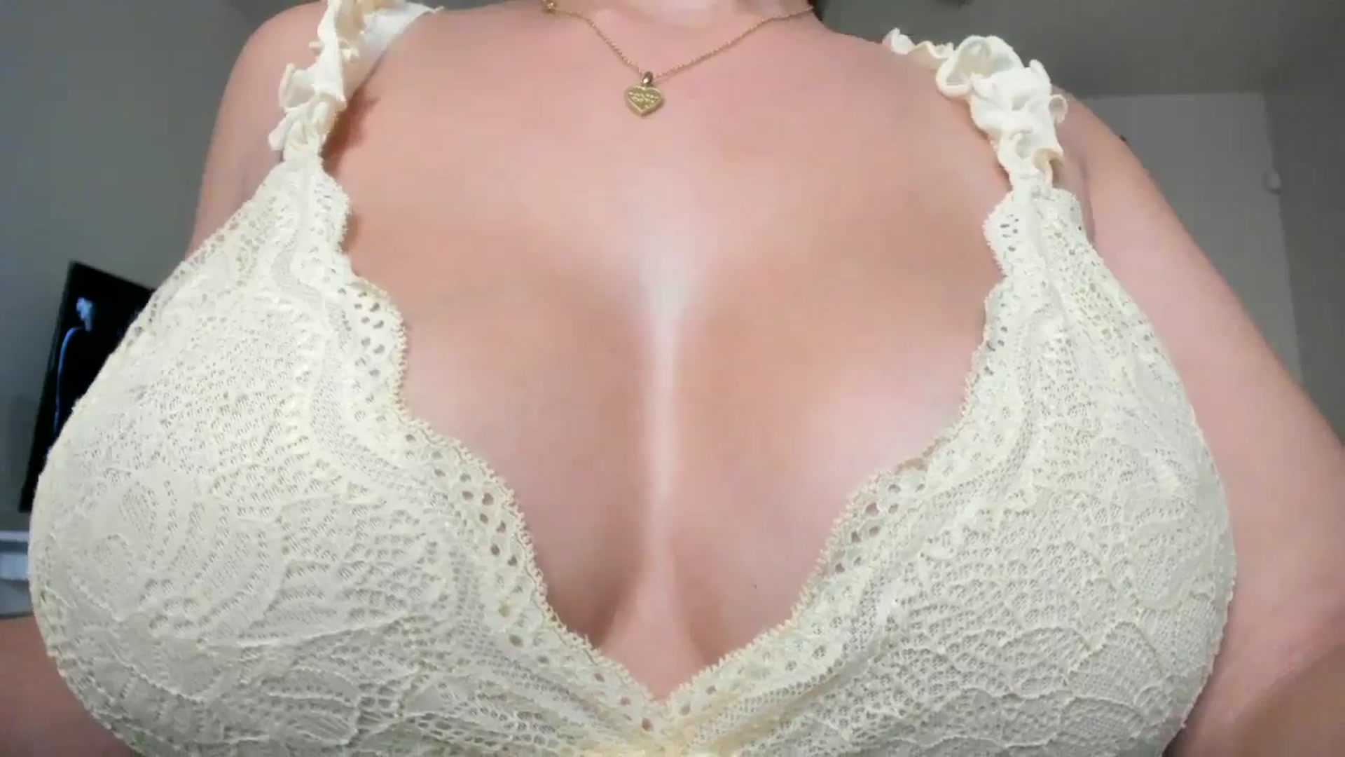 Gallery image thumbnail from Goddess_Jaz's myfreecams stream on, 04/03/2025, 04:34 image 19 of 20