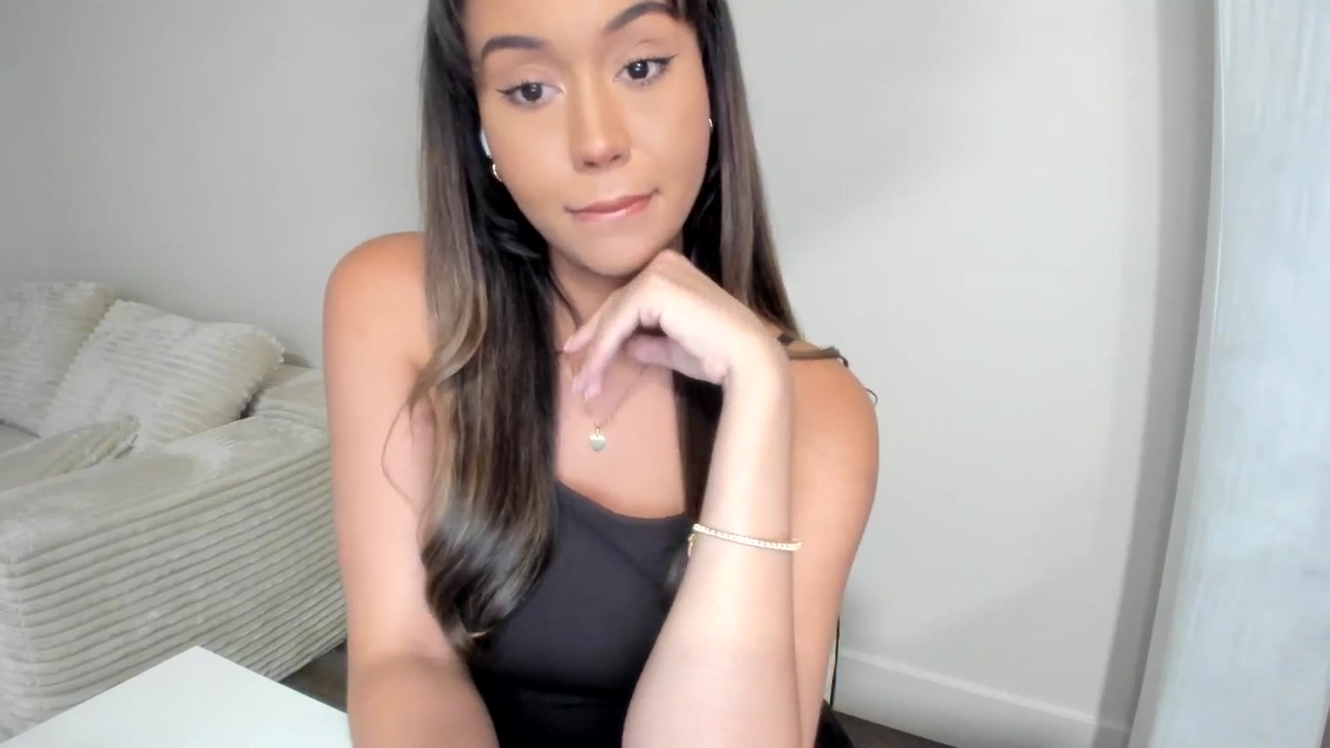 Gallery image thumbnail from Goddess_Jaz's myfreecams stream on, 06/27/2025, 20:51 image 17 of 20