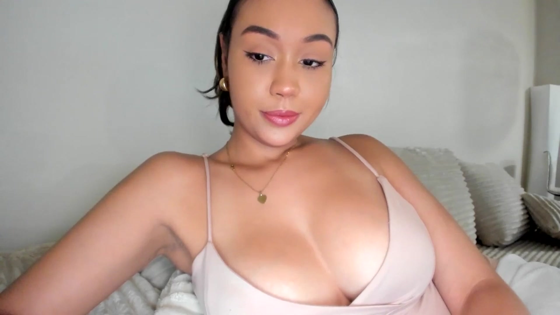 Gallery image thumbnail from Goddess_Jaz's myfreecams stream on, 07/09/2025, 20:51 image 14 of 20