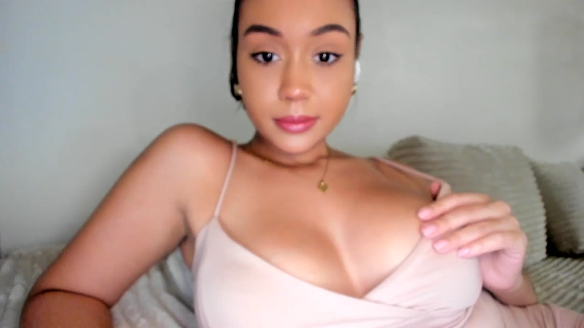 Gallery image thumbnail from Goddess_Jaz's myfreecams stream on, 07/09/2025, 21:23 image 19 of 20