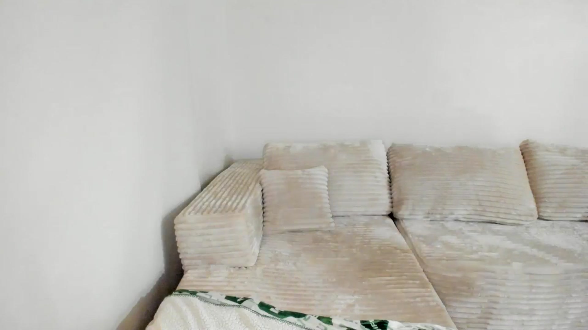 Gallery image thumbnail from Goddess_Jaz's myfreecams stream on, 11/17/2025, 05:53 image 19 of 20