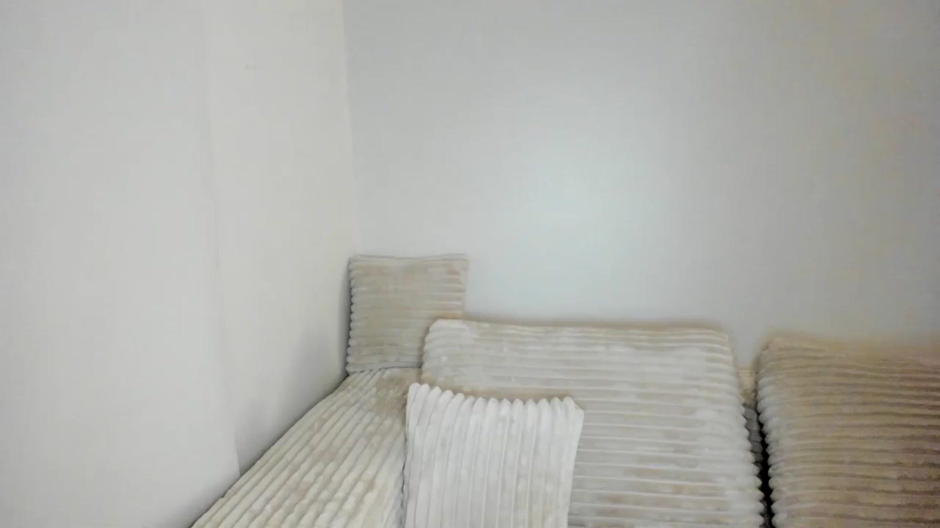 Gallery image thumbnail from Goddess_Jaz's myfreecams stream on, 01/15/2026, 07:12 image 15 of 20