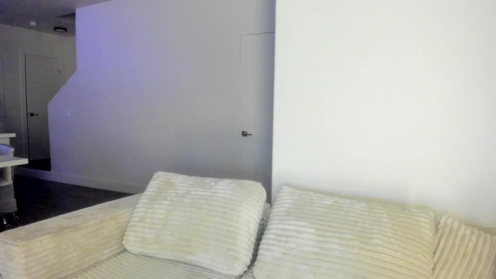 Gallery image thumbnail from Goddess_Jaz's myfreecams stream on, 03/10/2026, 04:39 image 4 of 20