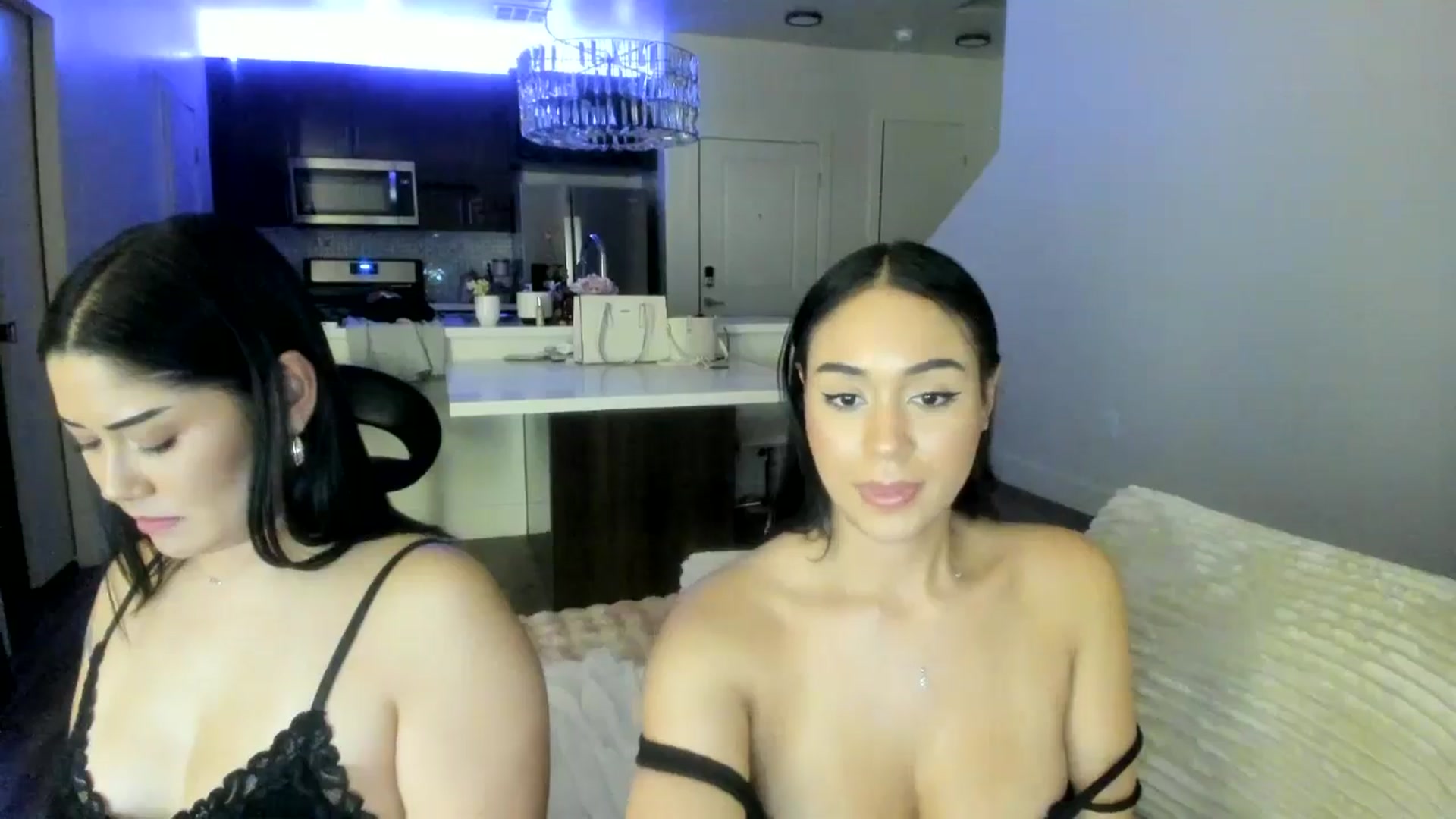Gallery image thumbnail from Goddess_Jaz's myfreecams stream on, 03/10/2026, 06:38 image 17 of 20
