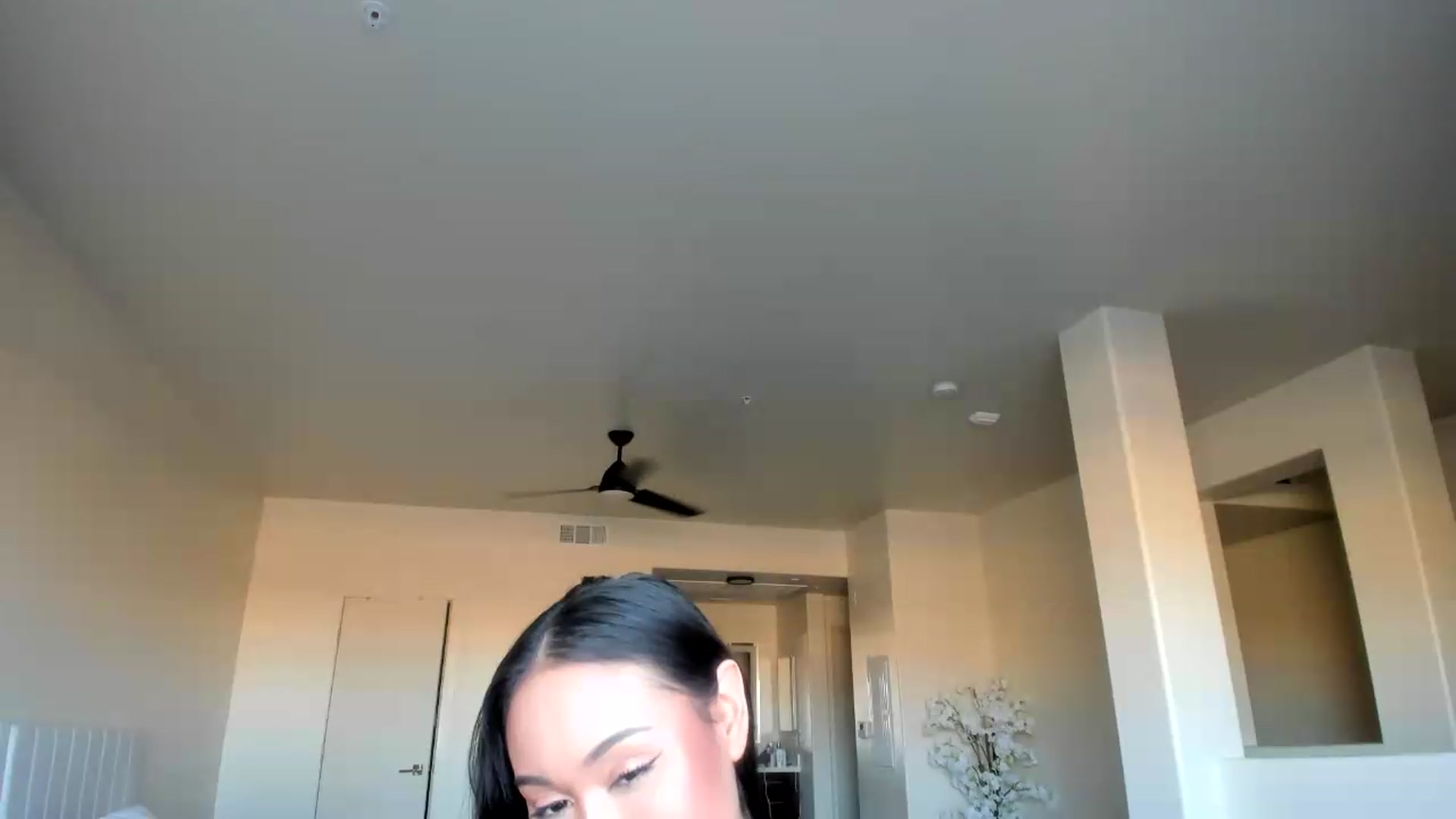 Gallery image thumbnail from Goddess_Jaz's myfreecams stream on, 06/08/2026, 02:18 image 9 of 20