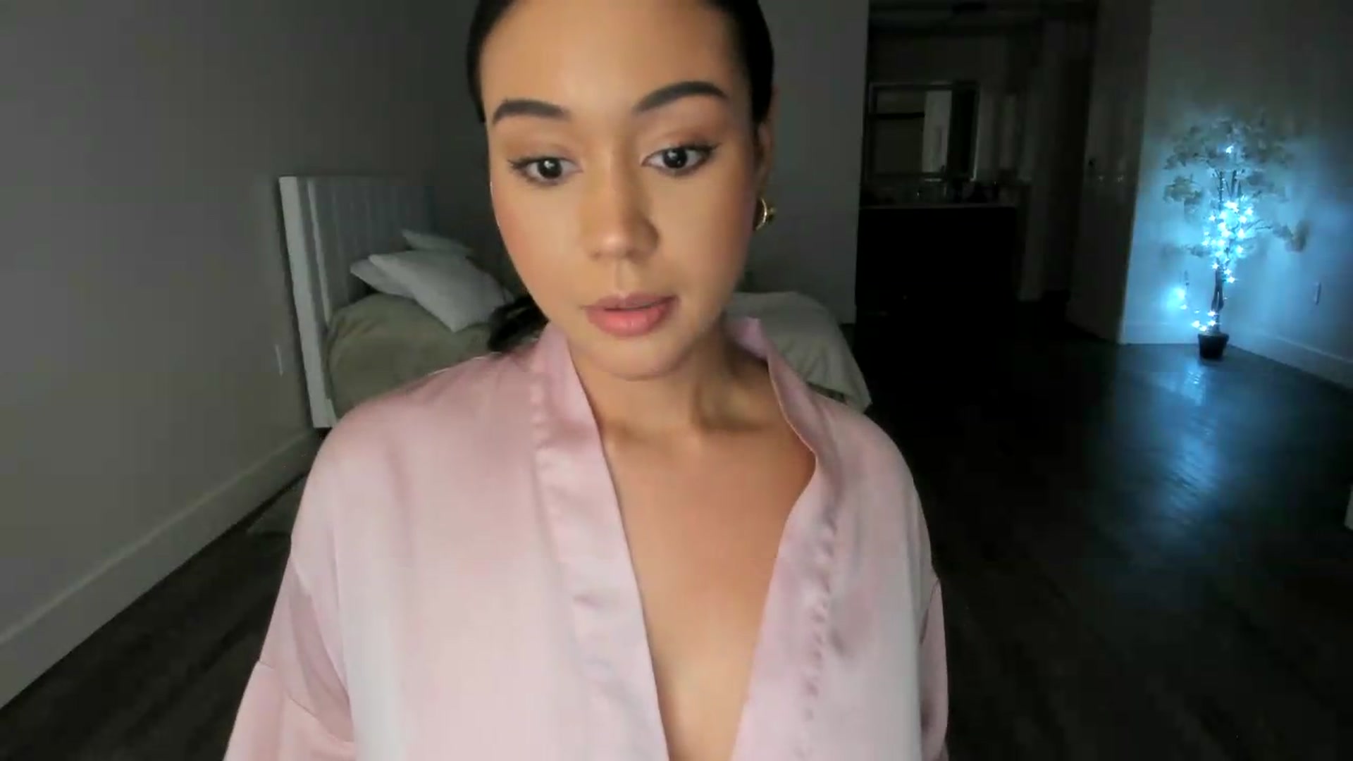 Gallery image thumbnail from Goddess_Jaz's myfreecams stream on, 07/03/2026, 06:04 image 18 of 20