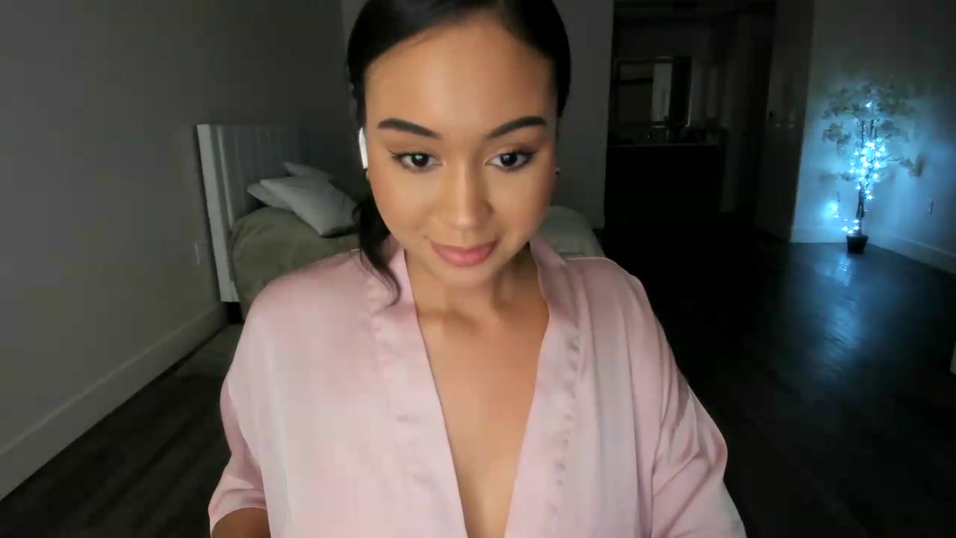 Gallery image thumbnail from Goddess_Jaz's myfreecams stream on, 07/03/2026, 06:04 image 19 of 20
