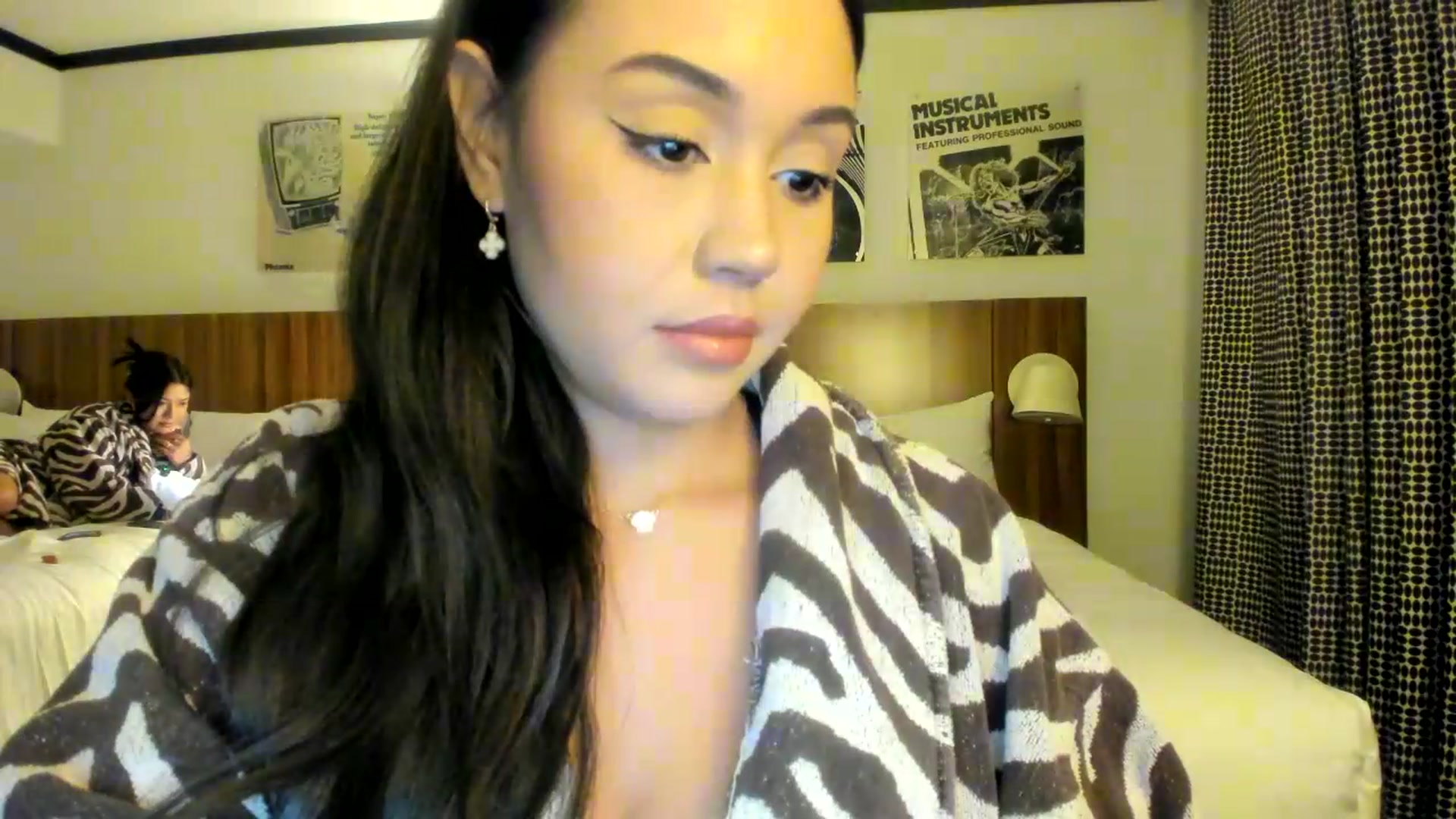 Gallery image thumbnail from Goddess_Jaz's myfreecams stream on, 08/11/2026, 01:56 image 9 of 20